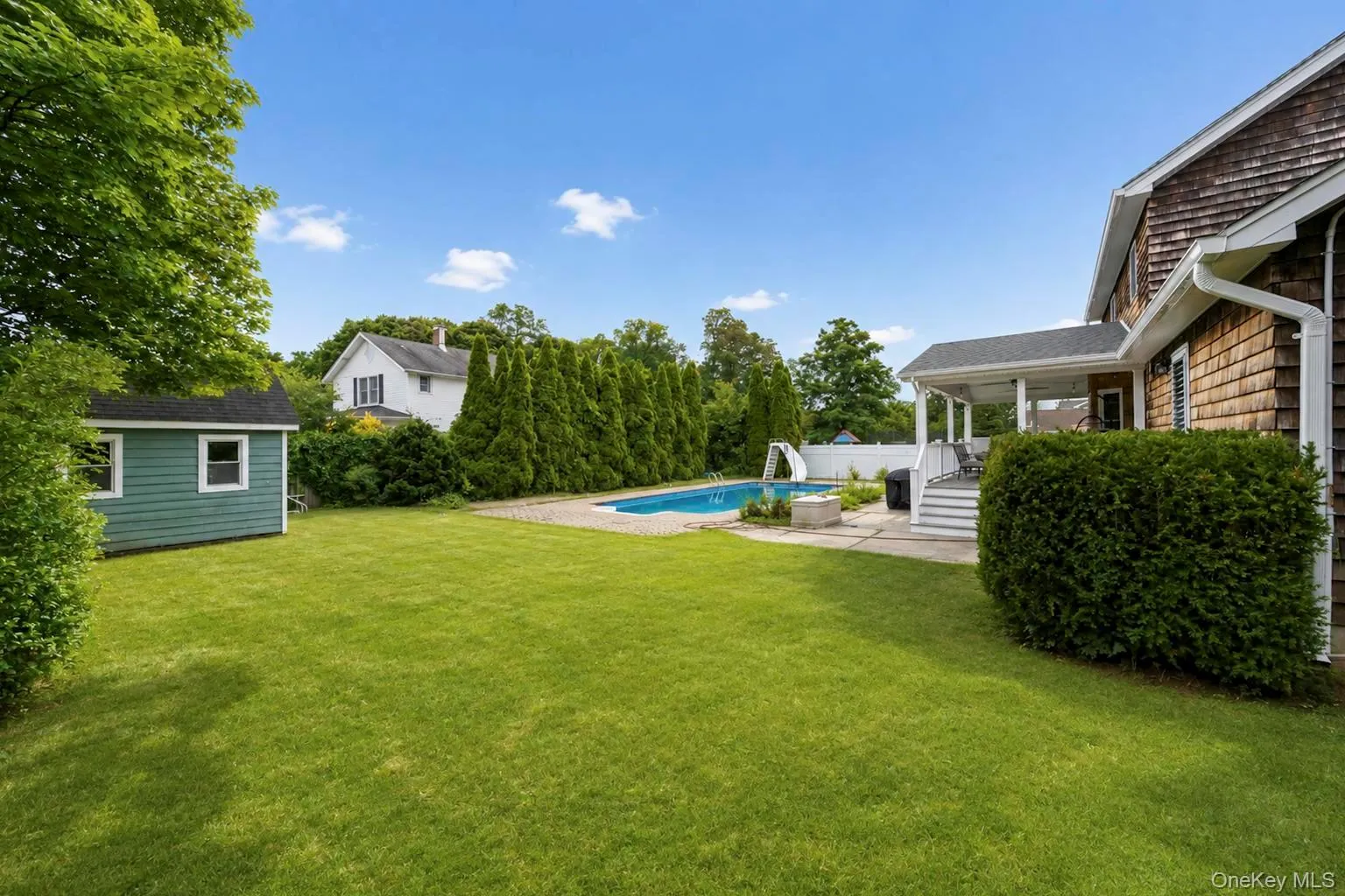 36 George Street, Islip, NY, 4 Bedrooms Bedrooms, 10 Rooms Rooms,3 BathroomsBathrooms,Residential,For Rent,George,0,1040422 36 George Street, Islip, NY, 4 Bedrooms Bedrooms, 10 Rooms Rooms,3 BathroomsBathrooms,Residential,For Rent,George,0,1040422