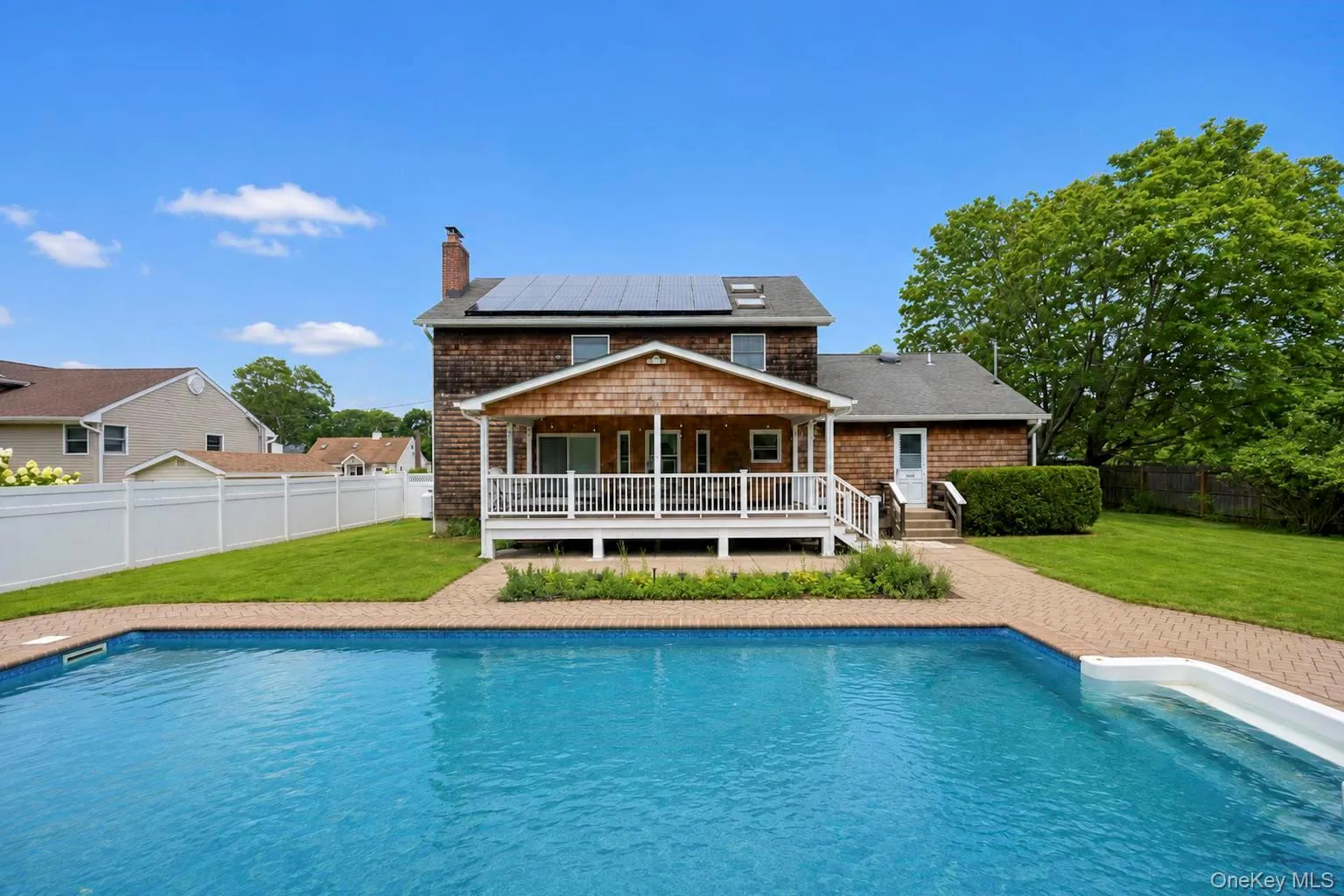 36 George Street, Islip, NY, 4 Bedrooms Bedrooms, 10 Rooms Rooms,3 BathroomsBathrooms,Residential,For Rent,George,0,1040422 36 George Street, Islip, NY, 4 Bedrooms Bedrooms, 10 Rooms Rooms,3 BathroomsBathrooms,Residential,For Rent,George,0,1040422