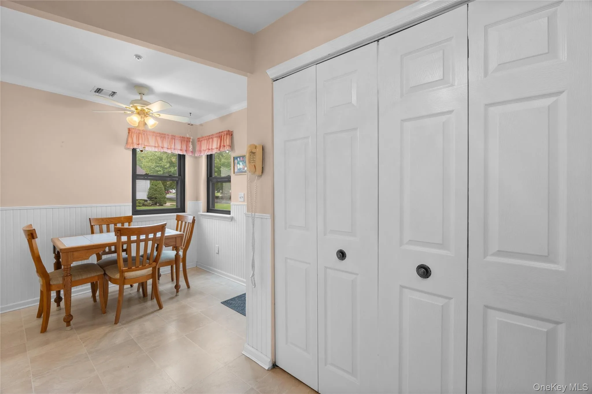 118 Knolls Drive, Brookhaven, NY, 2 Bedrooms Bedrooms, 5 Rooms Rooms,2 BathroomsBathrooms,Residential,For Rent,Knolls,0,1040423 118 Knolls Drive, Brookhaven, NY, 2 Bedrooms Bedrooms, 5 Rooms Rooms,2 BathroomsBathrooms,Residential,For Rent,Knolls,0,1040423
