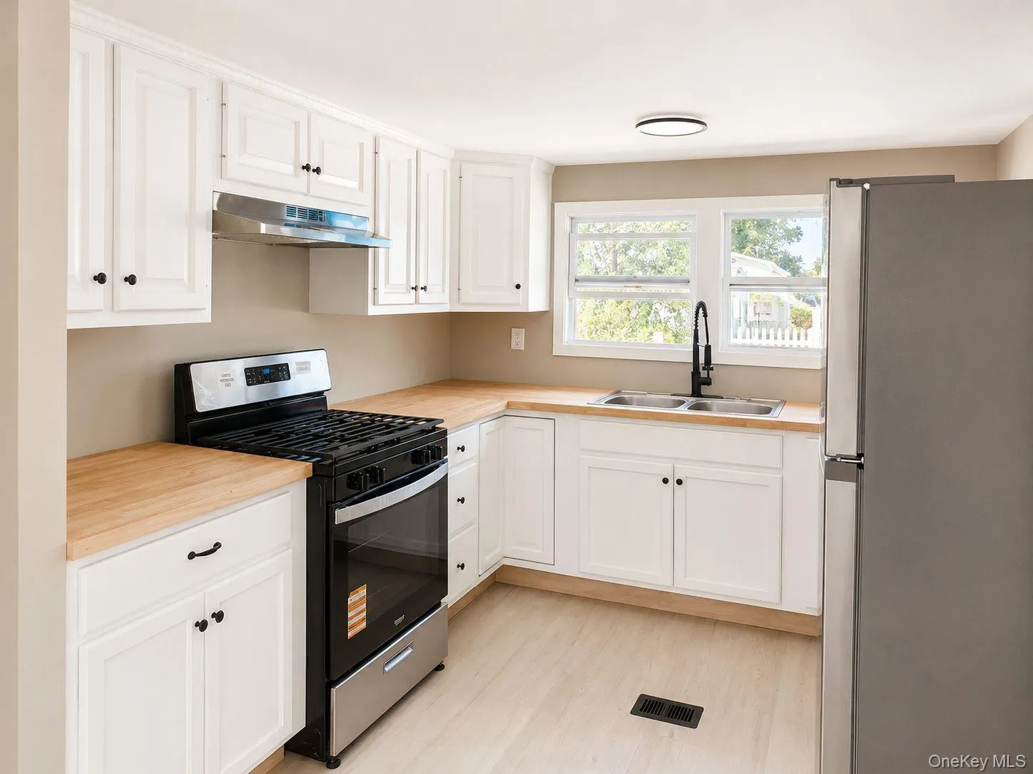 16 jennifer Court, Poughkeepsie (town), NY, 2 Bedrooms Bedrooms, 3 Rooms Rooms,1 BathroomBathrooms,Residential,For Rent,jennifer,0,1040424 16 jennifer Court, Poughkeepsie (town), NY, 2 Bedrooms Bedrooms, 3 Rooms Rooms,1 BathroomBathrooms,Residential,For Rent,jennifer,0,1040424