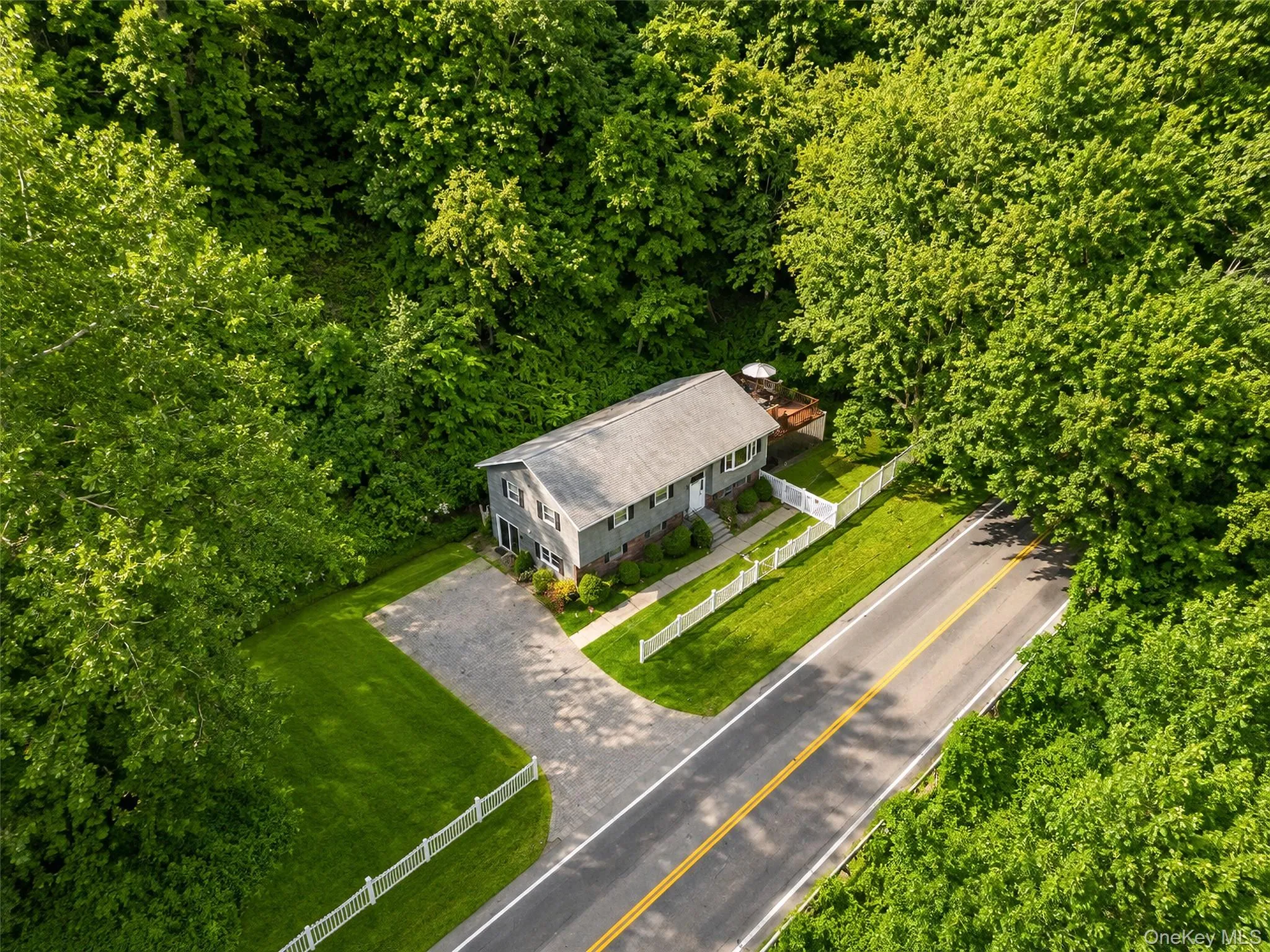 385 Yorktown Road, Cortlandt, NY, 4 Bedrooms Bedrooms, 7 Rooms Rooms,2 BathroomsBathrooms,Residential,For Rent,Yorktown,0,1040432 385 Yorktown Road, Cortlandt, NY, 4 Bedrooms Bedrooms, 7 Rooms Rooms,2 BathroomsBathrooms,Residential,For Rent,Yorktown,0,1040432
