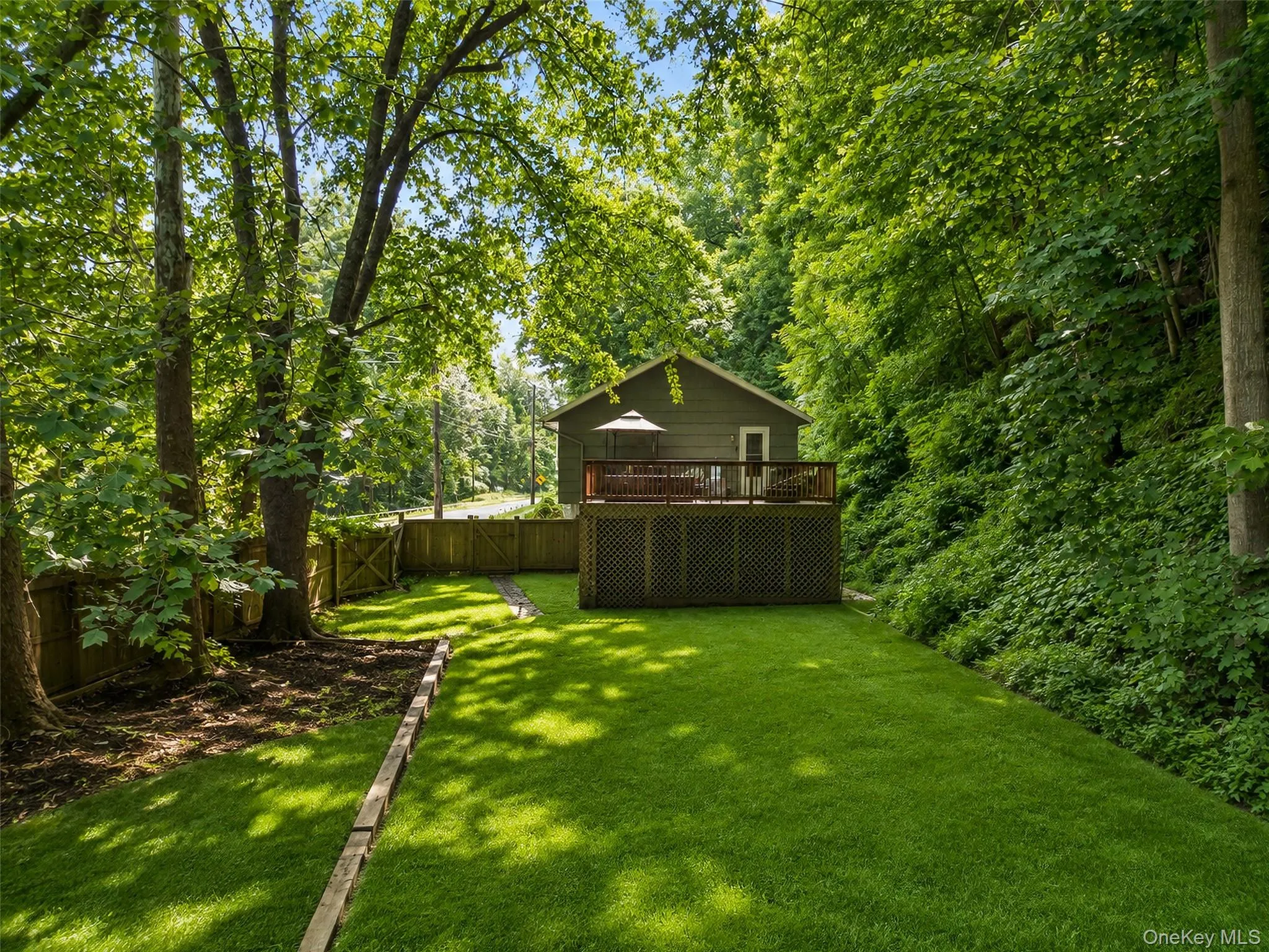 385 Yorktown Road, Cortlandt, NY, 4 Bedrooms Bedrooms, 7 Rooms Rooms,2 BathroomsBathrooms,Residential,For Rent,Yorktown,0,1040432 385 Yorktown Road, Cortlandt, NY, 4 Bedrooms Bedrooms, 7 Rooms Rooms,2 BathroomsBathrooms,Residential,For Rent,Yorktown,0,1040432