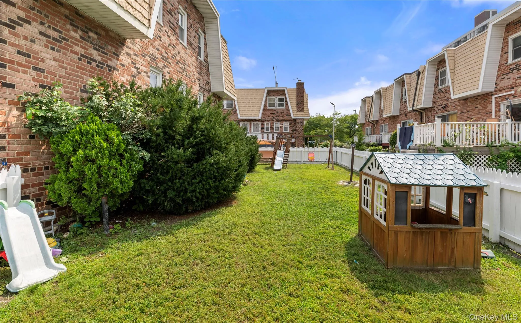 211 Beach 16th Street, New York, NY, 3 Bedrooms Bedrooms, 6 Rooms Rooms,2 BathroomsBathrooms,Residential,For Rent,Beach 16th,0,1040436 211 Beach 16th Street, New York, NY, 3 Bedrooms Bedrooms, 6 Rooms Rooms,2 BathroomsBathrooms,Residential,For Rent,Beach 16th,0,1040436