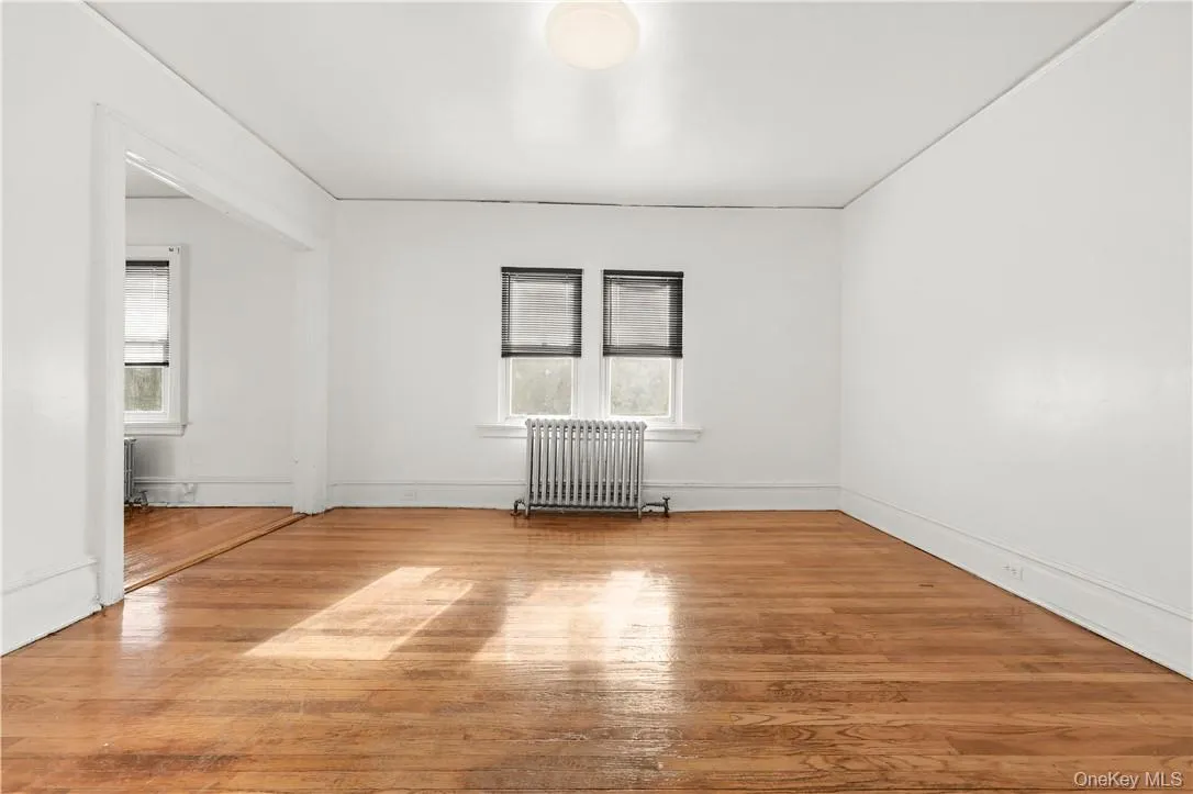 10 13th Avenue, Mount Vernon, NY, 3 Bedrooms Bedrooms, 7 Rooms Rooms,1 BathroomBathrooms,Residential Lease,For Rent,13th,0,1040437 10 13th Avenue, Mount Vernon, NY, 3 Bedrooms Bedrooms, 7 Rooms Rooms,1 BathroomBathrooms,Residential Lease,For Rent,13th,0,1040437