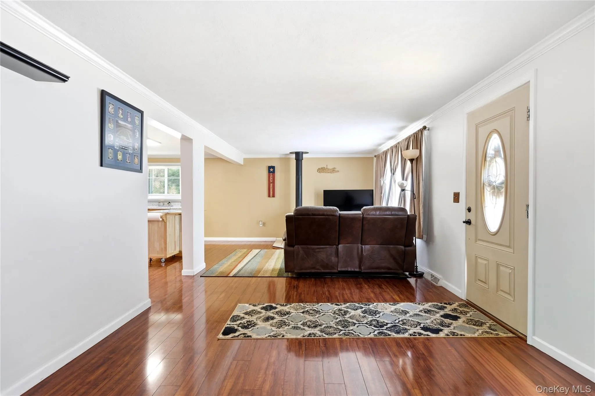 211 Hampton Avenue, Brookhaven, NY, 3 Bedrooms Bedrooms, 6 Rooms Rooms,2 BathroomsBathrooms,Residential,For Rent,Hampton,0,1040438 211 Hampton Avenue, Brookhaven, NY, 3 Bedrooms Bedrooms, 6 Rooms Rooms,2 BathroomsBathrooms,Residential,For Rent,Hampton,0,1040438