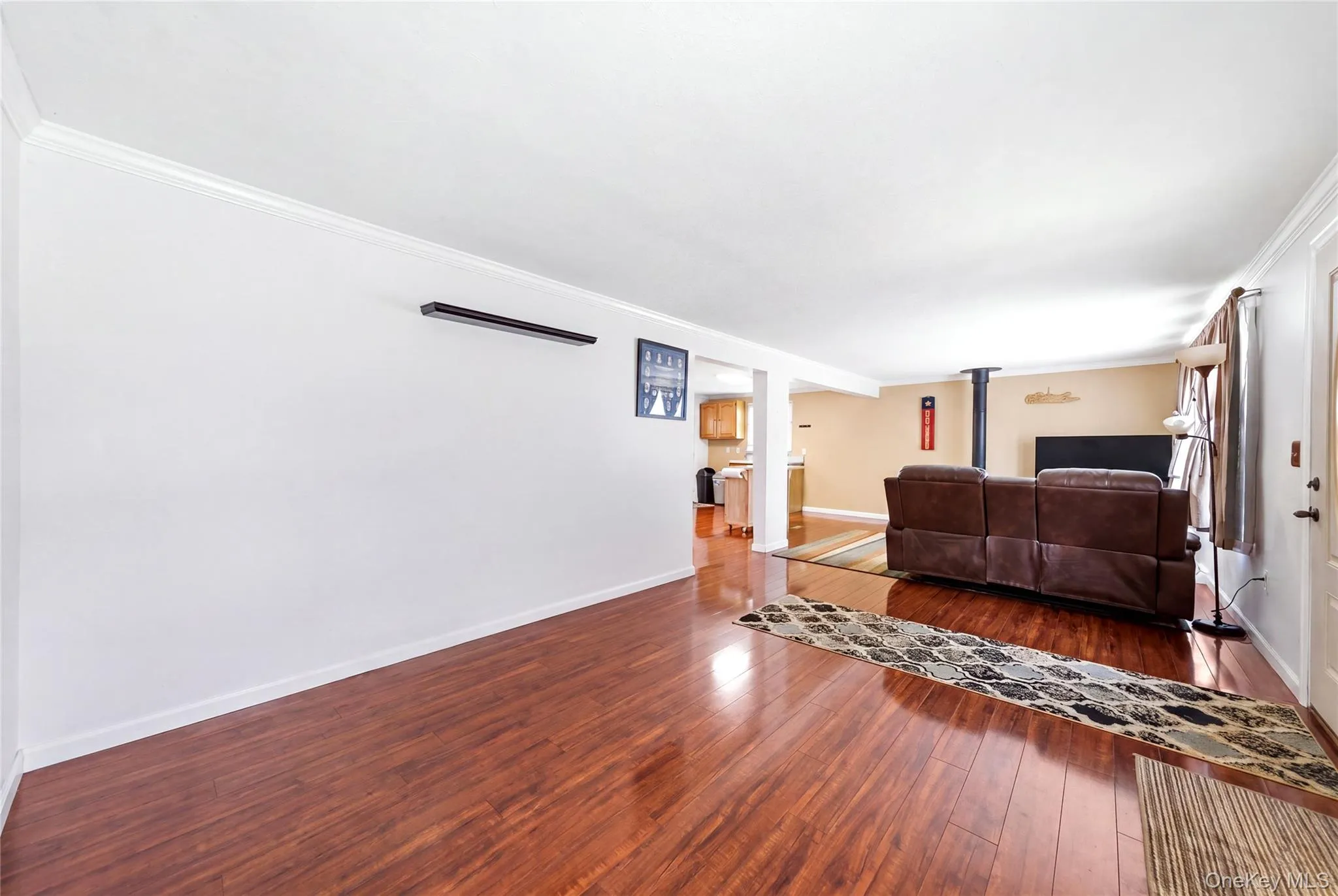 211 Hampton Avenue, Brookhaven, NY, 3 Bedrooms Bedrooms, 6 Rooms Rooms,2 BathroomsBathrooms,Residential,For Rent,Hampton,0,1040438 211 Hampton Avenue, Brookhaven, NY, 3 Bedrooms Bedrooms, 6 Rooms Rooms,2 BathroomsBathrooms,Residential,For Rent,Hampton,0,1040438