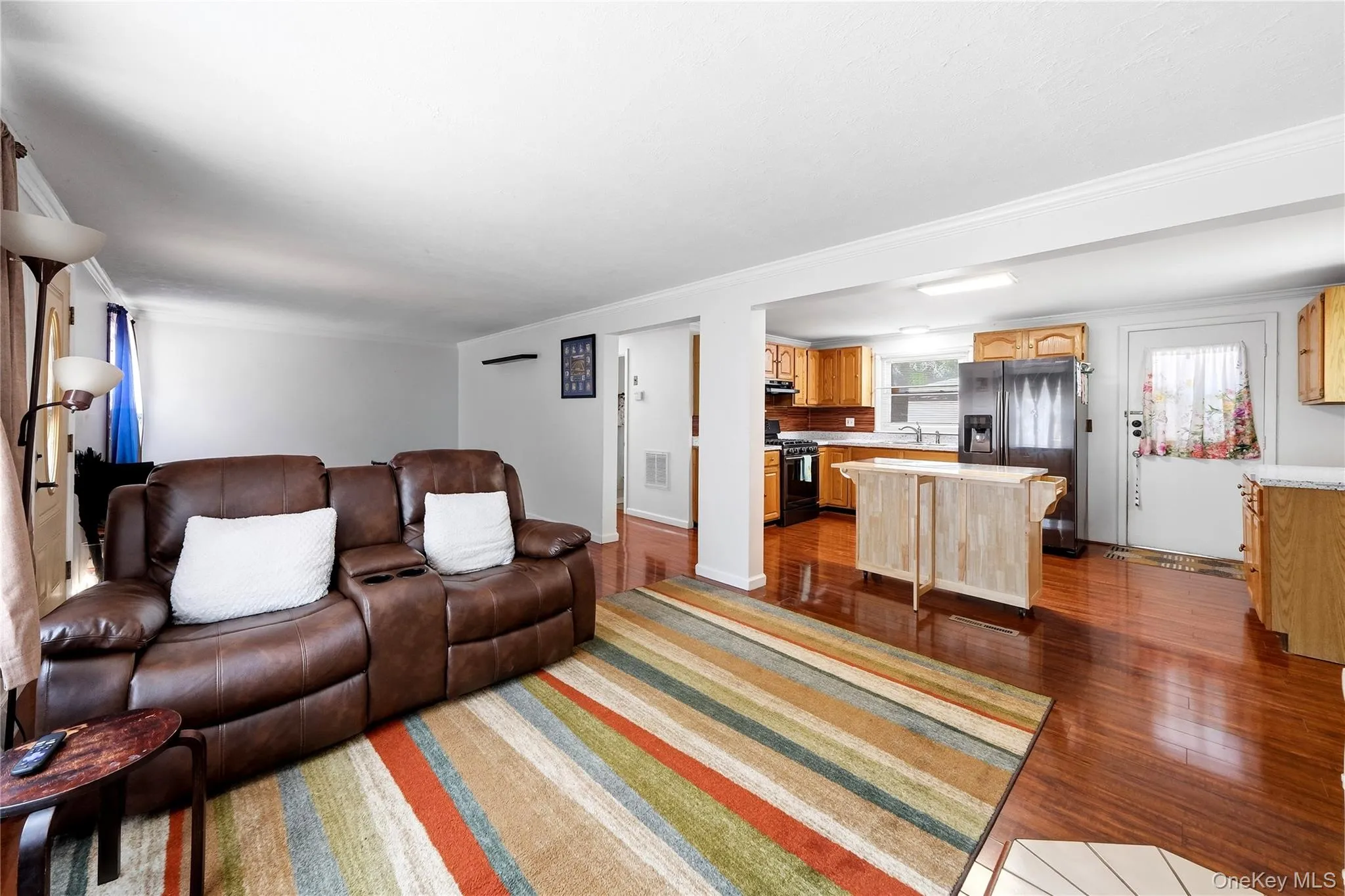 211 Hampton Avenue, Brookhaven, NY, 3 Bedrooms Bedrooms, 6 Rooms Rooms,2 BathroomsBathrooms,Residential,For Rent,Hampton,0,1040438 211 Hampton Avenue, Brookhaven, NY, 3 Bedrooms Bedrooms, 6 Rooms Rooms,2 BathroomsBathrooms,Residential,For Rent,Hampton,0,1040438