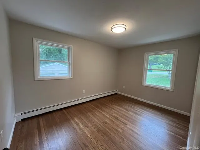 32 Hickman Drive, East Fishkill, NY, 3 Bedrooms Bedrooms, 6 Rooms Rooms,1 BathroomBathrooms,Residential Lease,For Rent,Hickman,0,1040441 32 Hickman Drive, East Fishkill, NY, 3 Bedrooms Bedrooms, 6 Rooms Rooms,1 BathroomBathrooms,Residential Lease,For Rent,Hickman,0,1040441