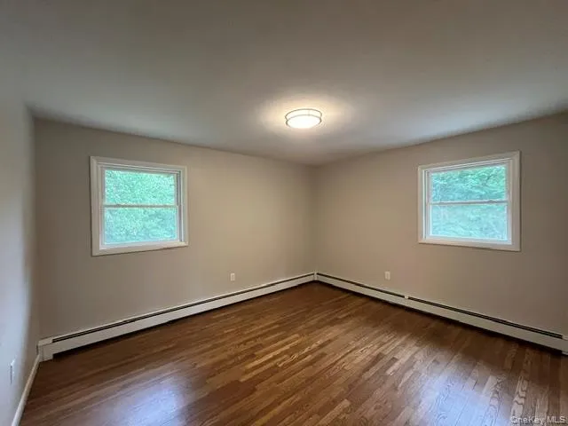 32 Hickman Drive, East Fishkill, NY, 3 Bedrooms Bedrooms, 6 Rooms Rooms,1 BathroomBathrooms,Residential Lease,For Rent,Hickman,0,1040441 32 Hickman Drive, East Fishkill, NY, 3 Bedrooms Bedrooms, 6 Rooms Rooms,1 BathroomBathrooms,Residential Lease,For Rent,Hickman,0,1040441