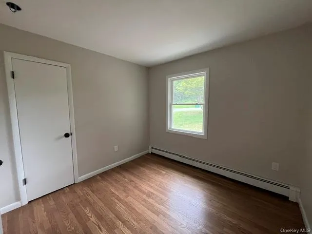 32 Hickman Drive, East Fishkill, NY, 3 Bedrooms Bedrooms, 6 Rooms Rooms,1 BathroomBathrooms,Residential Lease,For Rent,Hickman,0,1040441 32 Hickman Drive, East Fishkill, NY, 3 Bedrooms Bedrooms, 6 Rooms Rooms,1 BathroomBathrooms,Residential Lease,For Rent,Hickman,0,1040441