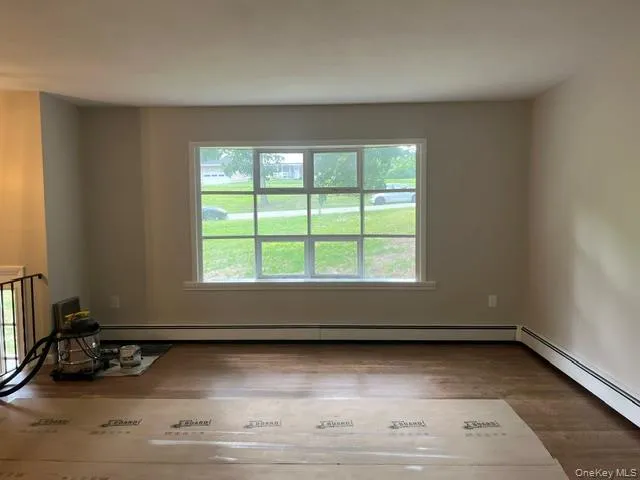 32 Hickman Drive, East Fishkill, NY, 3 Bedrooms Bedrooms, 6 Rooms Rooms,1 BathroomBathrooms,Residential Lease,For Rent,Hickman,0,1040441 32 Hickman Drive, East Fishkill, NY, 3 Bedrooms Bedrooms, 6 Rooms Rooms,1 BathroomBathrooms,Residential Lease,For Rent,Hickman,0,1040441