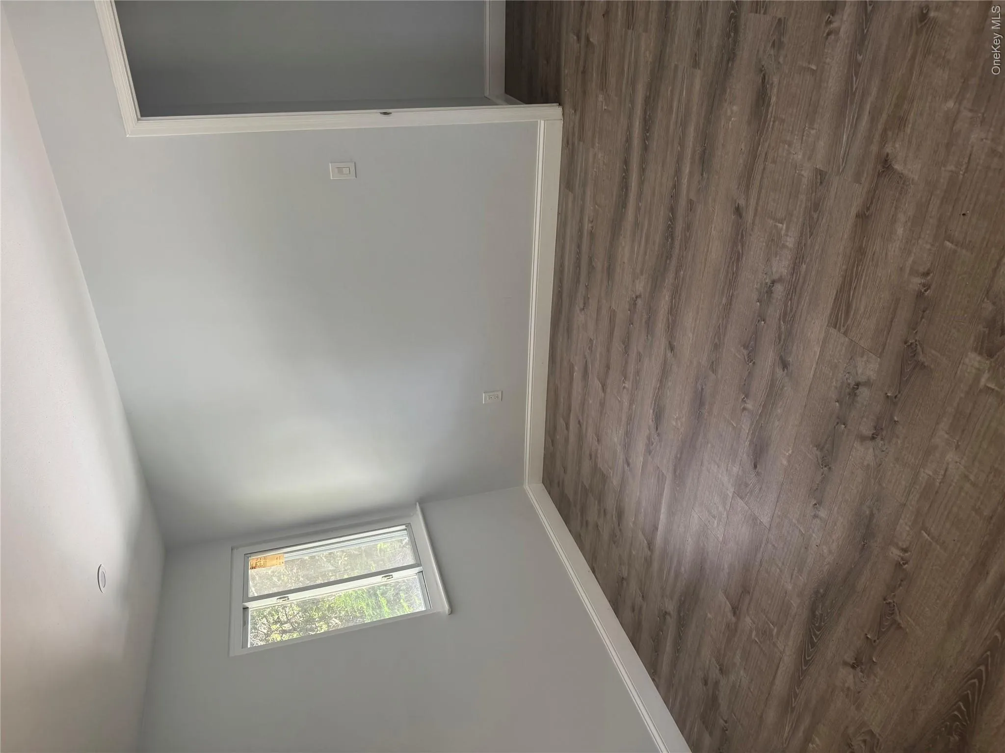12 Rowe Street, Brookhaven, NY, 3 Bedrooms Bedrooms, 6 Rooms Rooms,1 BathroomBathrooms,Residential Lease,For Rent,Rowe,0,1040445 12 Rowe Street, Brookhaven, NY, 3 Bedrooms Bedrooms, 6 Rooms Rooms,1 BathroomBathrooms,Residential Lease,For Rent,Rowe,0,1040445