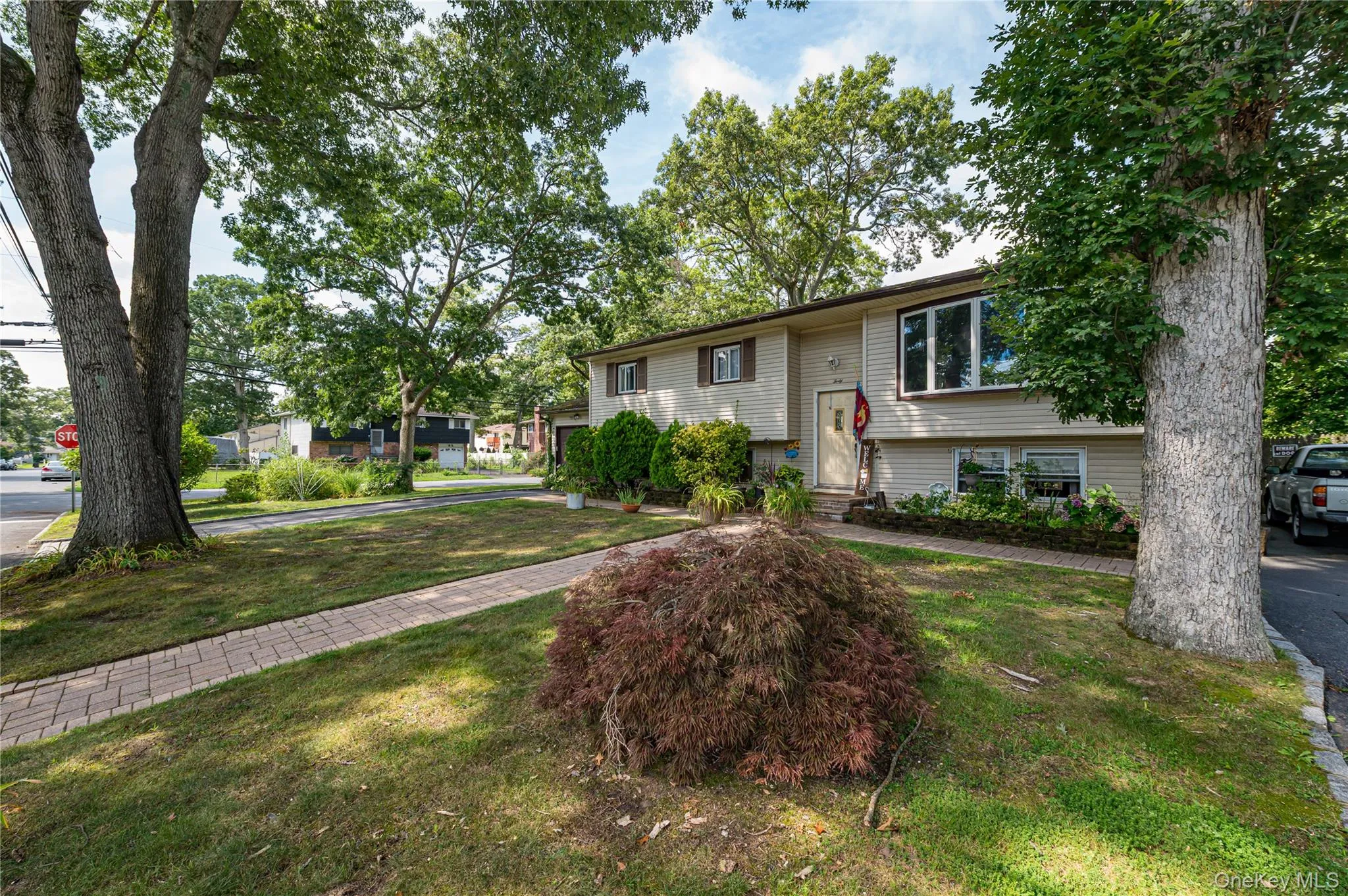 40 Rockland Avenue, Babylon, NY, 5 Bedrooms Bedrooms, 10 Rooms Rooms,2 BathroomsBathrooms,Residential,For Rent,Rockland,0,1040446 40 Rockland Avenue, Babylon, NY, 5 Bedrooms Bedrooms, 10 Rooms Rooms,2 BathroomsBathrooms,Residential,For Rent,Rockland,0,1040446