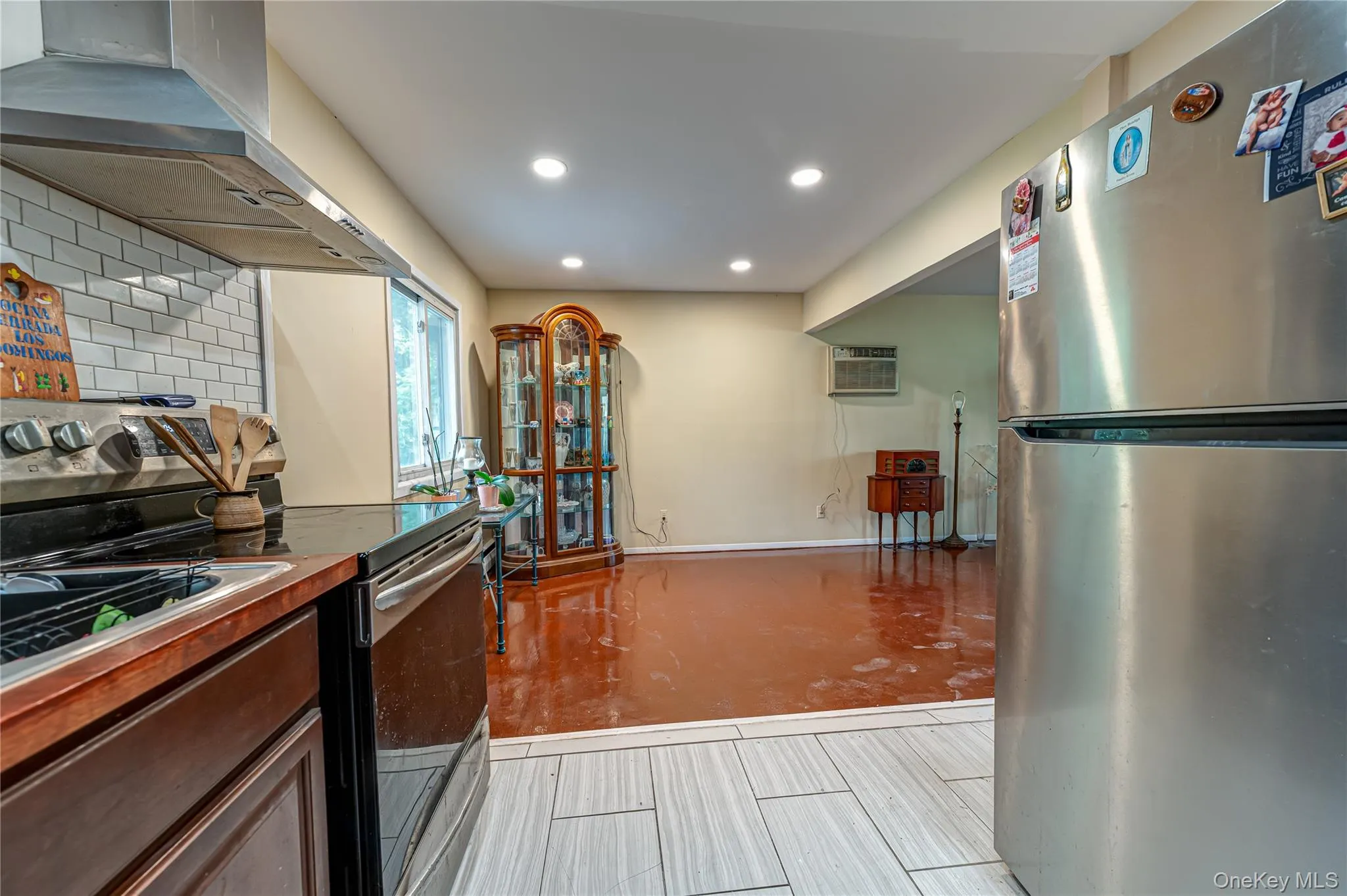 40 Rockland Avenue, Babylon, NY, 5 Bedrooms Bedrooms, 10 Rooms Rooms,2 BathroomsBathrooms,Residential,For Rent,Rockland,0,1040446 40 Rockland Avenue, Babylon, NY, 5 Bedrooms Bedrooms, 10 Rooms Rooms,2 BathroomsBathrooms,Residential,For Rent,Rockland,0,1040446