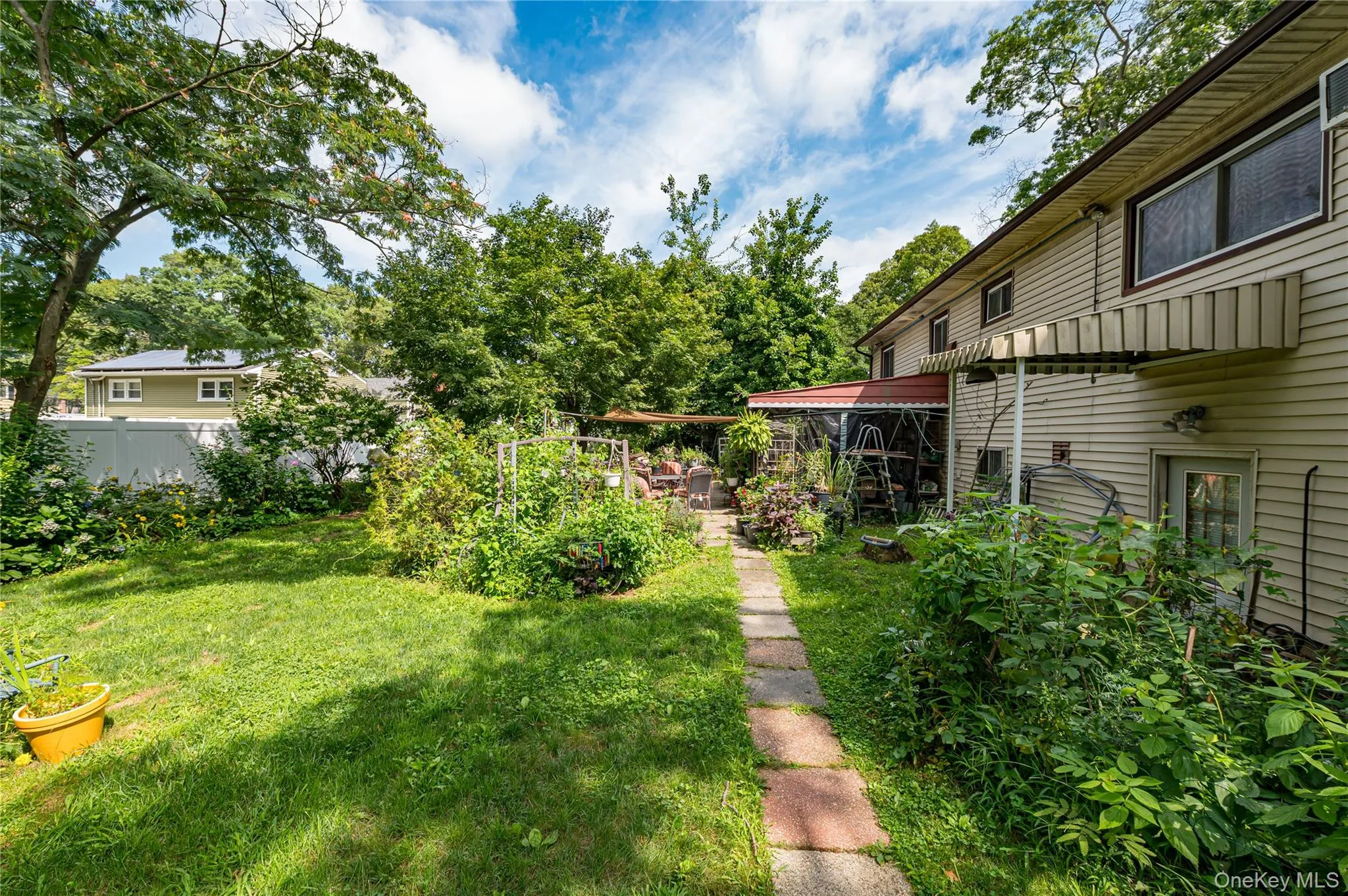 40 Rockland Avenue, Babylon, NY, 5 Bedrooms Bedrooms, 10 Rooms Rooms,2 BathroomsBathrooms,Residential,For Rent,Rockland,0,1040446 40 Rockland Avenue, Babylon, NY, 5 Bedrooms Bedrooms, 10 Rooms Rooms,2 BathroomsBathrooms,Residential,For Rent,Rockland,0,1040446