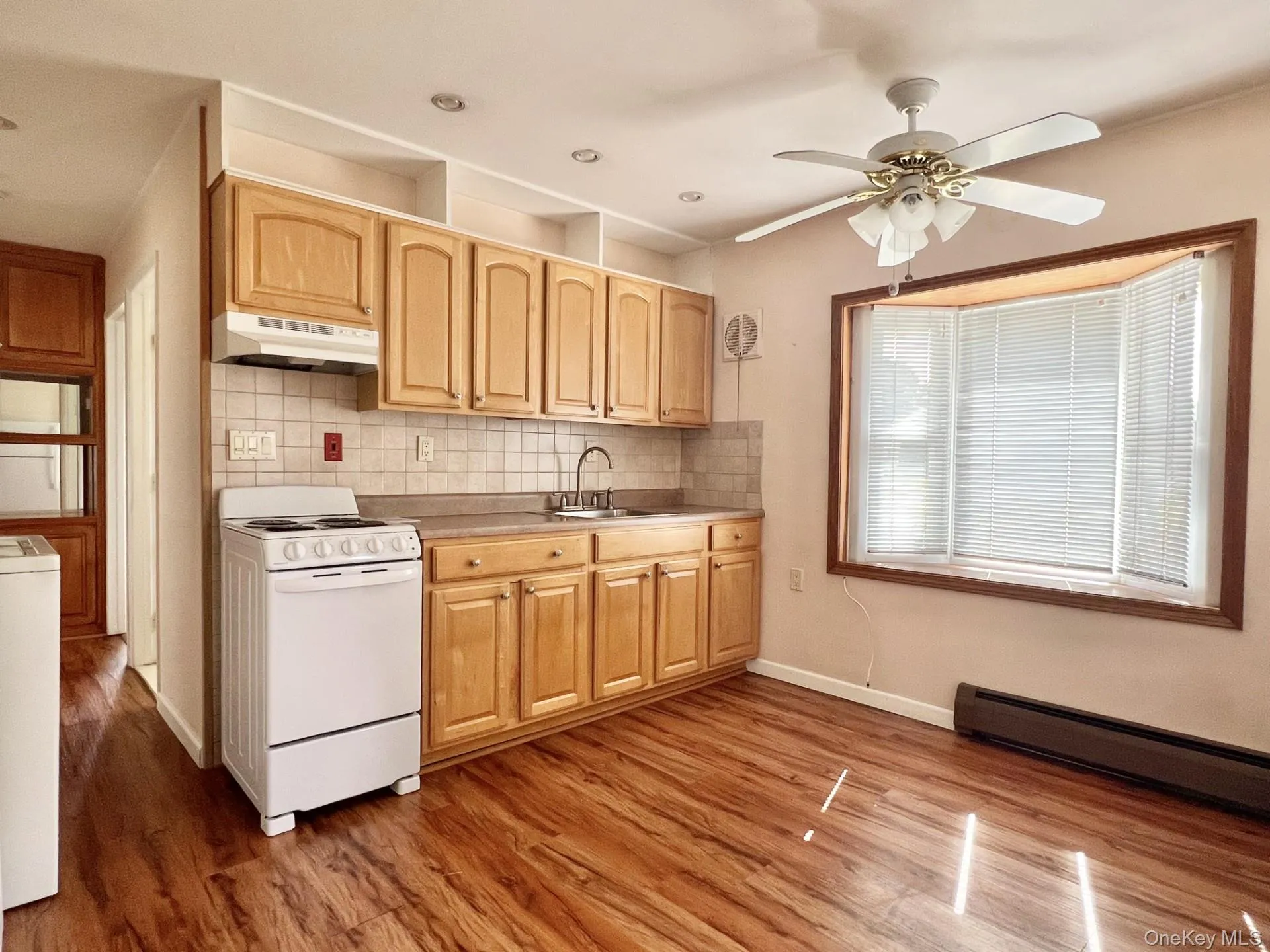 471 Division, Oyster Bay, NY, 5 Bedrooms Bedrooms, 8 Rooms Rooms,2 BathroomsBathrooms,Residential Lease,For Rent,Division,0,1040447 471 Division, Oyster Bay, NY, 5 Bedrooms Bedrooms, 8 Rooms Rooms,2 BathroomsBathrooms,Residential Lease,For Rent,Division,0,1040447