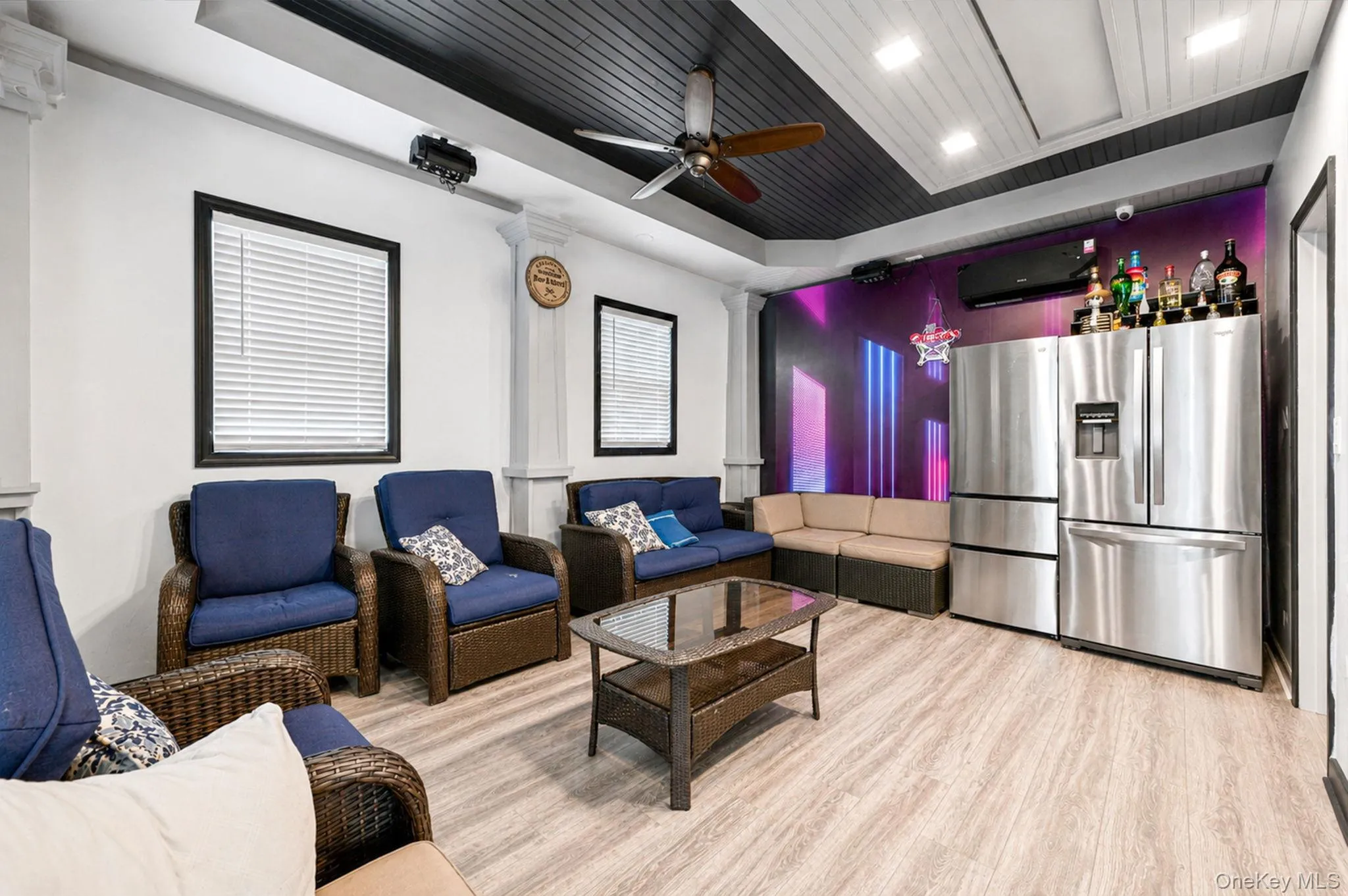 8 Ralph Avenue, Islip, NY, 6 Bedrooms Bedrooms, 10 Rooms Rooms,7 BathroomsBathrooms,Residential,For Rent,Ralph,0,1040448 8 Ralph Avenue, Islip, NY, 6 Bedrooms Bedrooms, 10 Rooms Rooms,7 BathroomsBathrooms,Residential,For Rent,Ralph,0,1040448