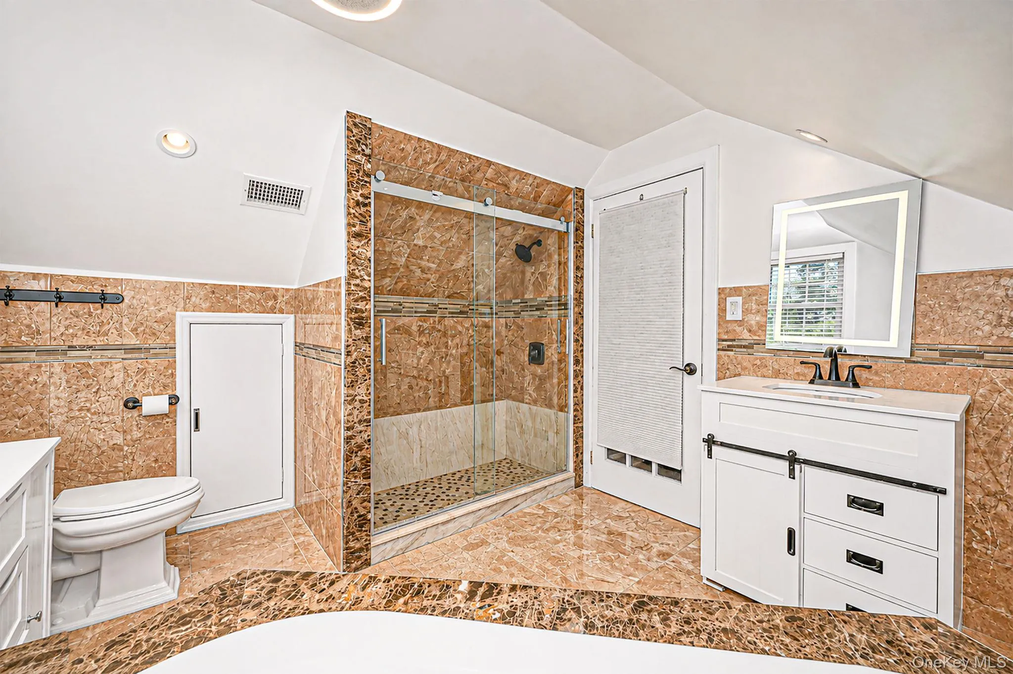 8 Ralph Avenue, Islip, NY, 6 Bedrooms Bedrooms, 10 Rooms Rooms,7 BathroomsBathrooms,Residential,For Rent,Ralph,0,1040448 8 Ralph Avenue, Islip, NY, 6 Bedrooms Bedrooms, 10 Rooms Rooms,7 BathroomsBathrooms,Residential,For Rent,Ralph,0,1040448