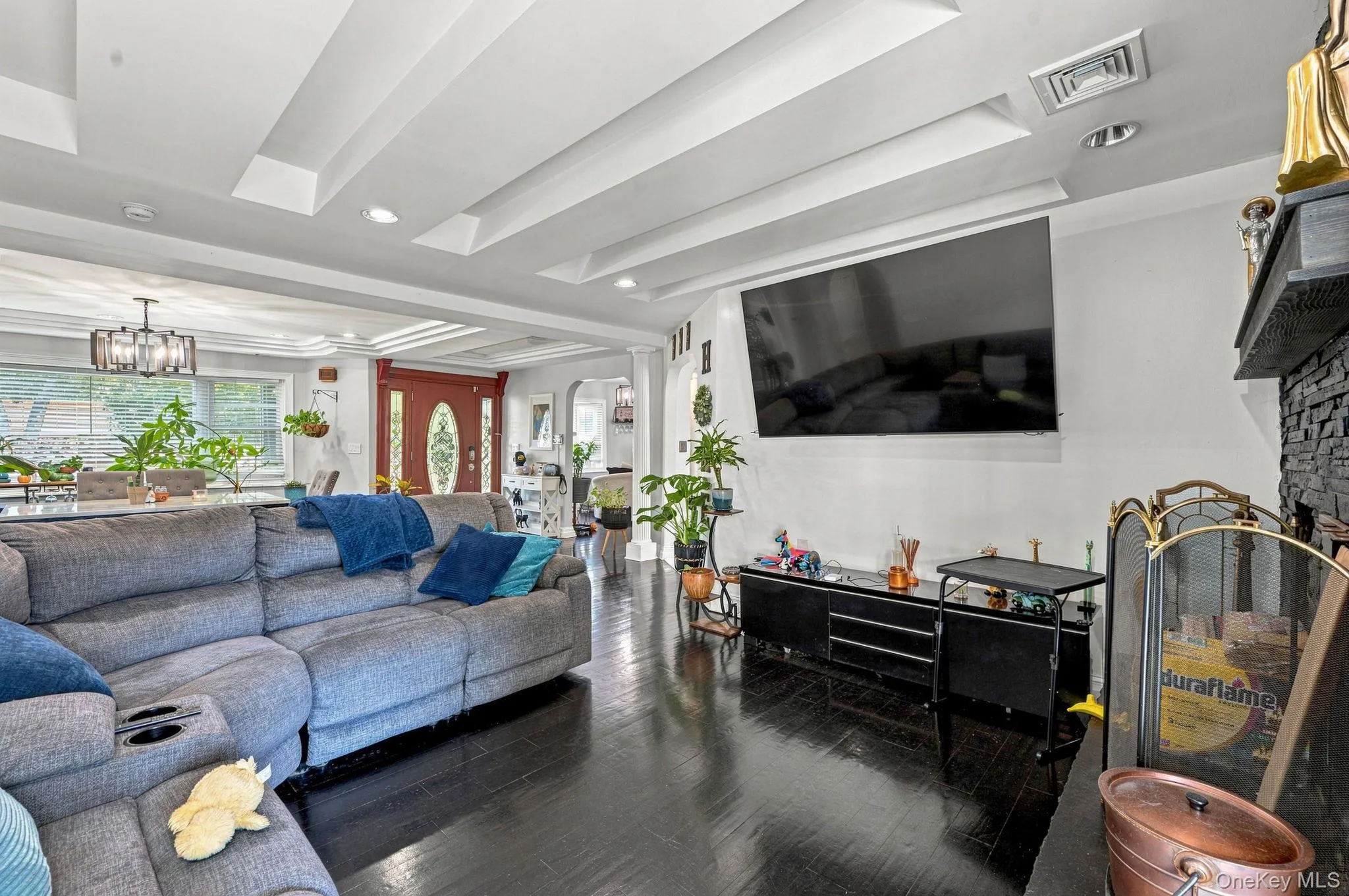 8 Ralph Avenue, Islip, NY, 6 Bedrooms Bedrooms, 10 Rooms Rooms,7 BathroomsBathrooms,Residential,For Rent,Ralph,0,1040448 8 Ralph Avenue, Islip, NY, 6 Bedrooms Bedrooms, 10 Rooms Rooms,7 BathroomsBathrooms,Residential,For Rent,Ralph,0,1040448