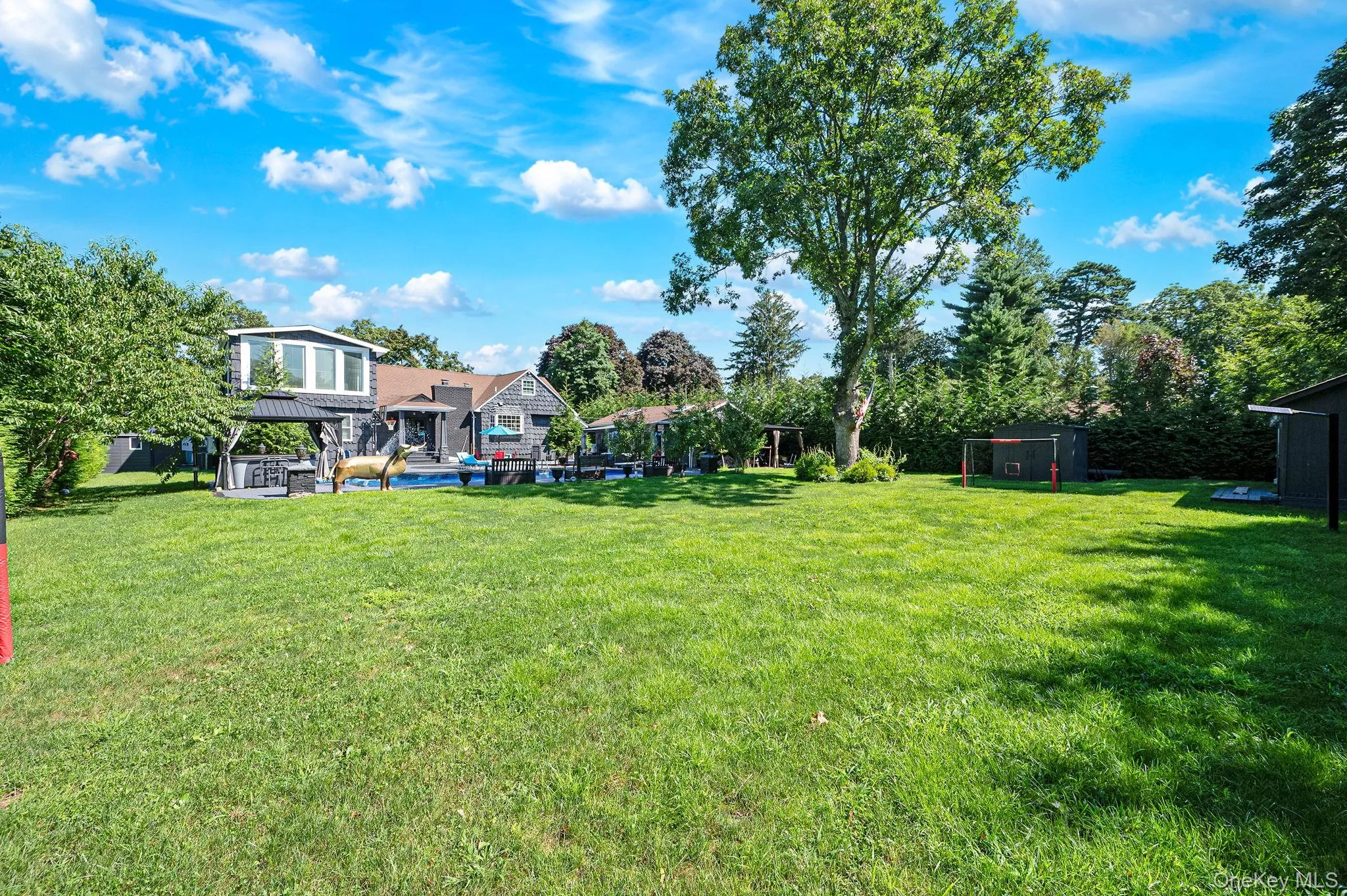 8 Ralph Avenue, Islip, NY, 6 Bedrooms Bedrooms, 10 Rooms Rooms,7 BathroomsBathrooms,Residential,For Rent,Ralph,0,1040448 8 Ralph Avenue, Islip, NY, 6 Bedrooms Bedrooms, 10 Rooms Rooms,7 BathroomsBathrooms,Residential,For Rent,Ralph,0,1040448