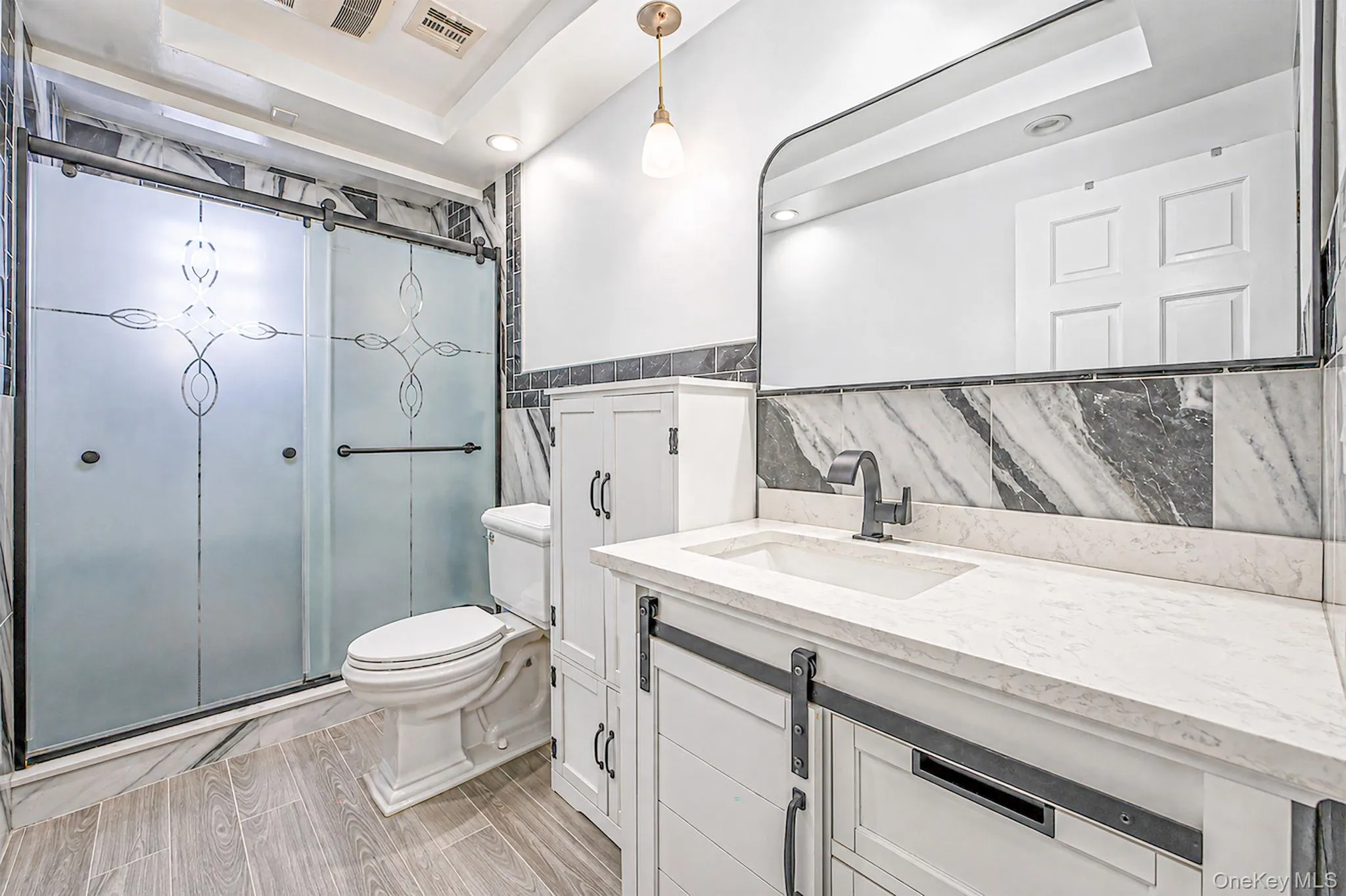 8 Ralph Avenue, Islip, NY, 6 Bedrooms Bedrooms, 10 Rooms Rooms,7 BathroomsBathrooms,Residential,For Rent,Ralph,0,1040448 8 Ralph Avenue, Islip, NY, 6 Bedrooms Bedrooms, 10 Rooms Rooms,7 BathroomsBathrooms,Residential,For Rent,Ralph,0,1040448