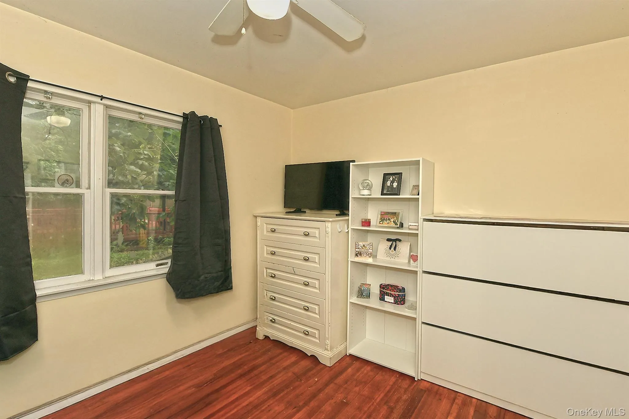 87 Olive Street, Huntington, NY, 4 Bedrooms Bedrooms, 8 Rooms Rooms,2 BathroomsBathrooms,Residential,For Rent,Olive,0,1040449 87 Olive Street, Huntington, NY, 4 Bedrooms Bedrooms, 8 Rooms Rooms,2 BathroomsBathrooms,Residential,For Rent,Olive,0,1040449