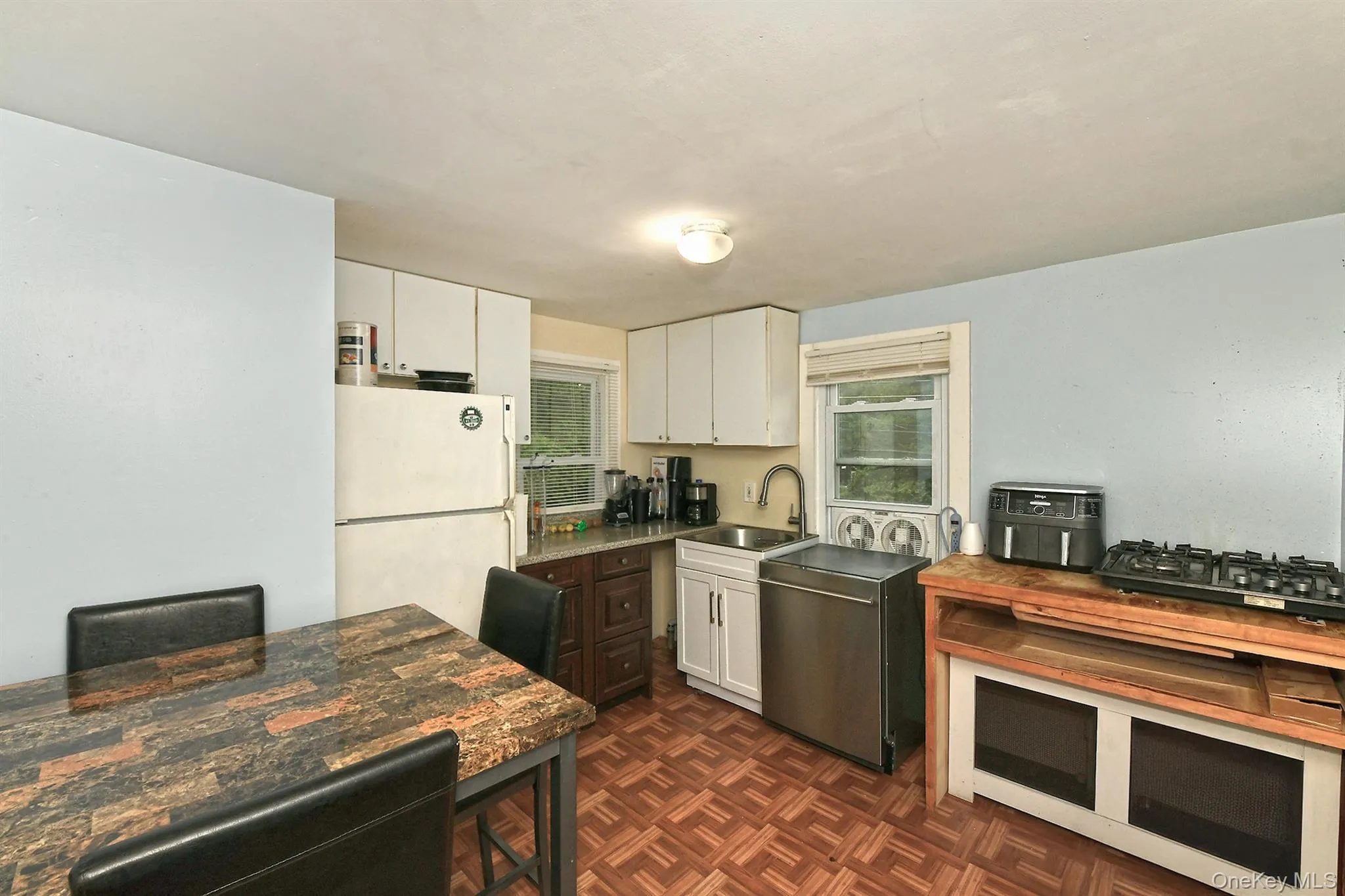 87 Olive Street, Huntington, NY, 4 Bedrooms Bedrooms, 8 Rooms Rooms,2 BathroomsBathrooms,Residential,For Rent,Olive,0,1040449 87 Olive Street, Huntington, NY, 4 Bedrooms Bedrooms, 8 Rooms Rooms,2 BathroomsBathrooms,Residential,For Rent,Olive,0,1040449