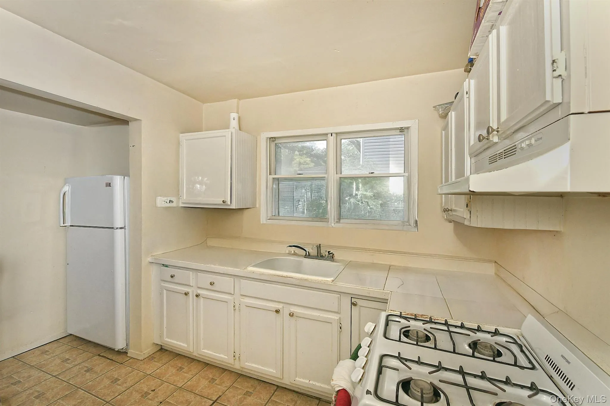87 Olive Street, Huntington, NY, 4 Bedrooms Bedrooms, 8 Rooms Rooms,2 BathroomsBathrooms,Residential,For Rent,Olive,0,1040449 87 Olive Street, Huntington, NY, 4 Bedrooms Bedrooms, 8 Rooms Rooms,2 BathroomsBathrooms,Residential,For Rent,Olive,0,1040449
