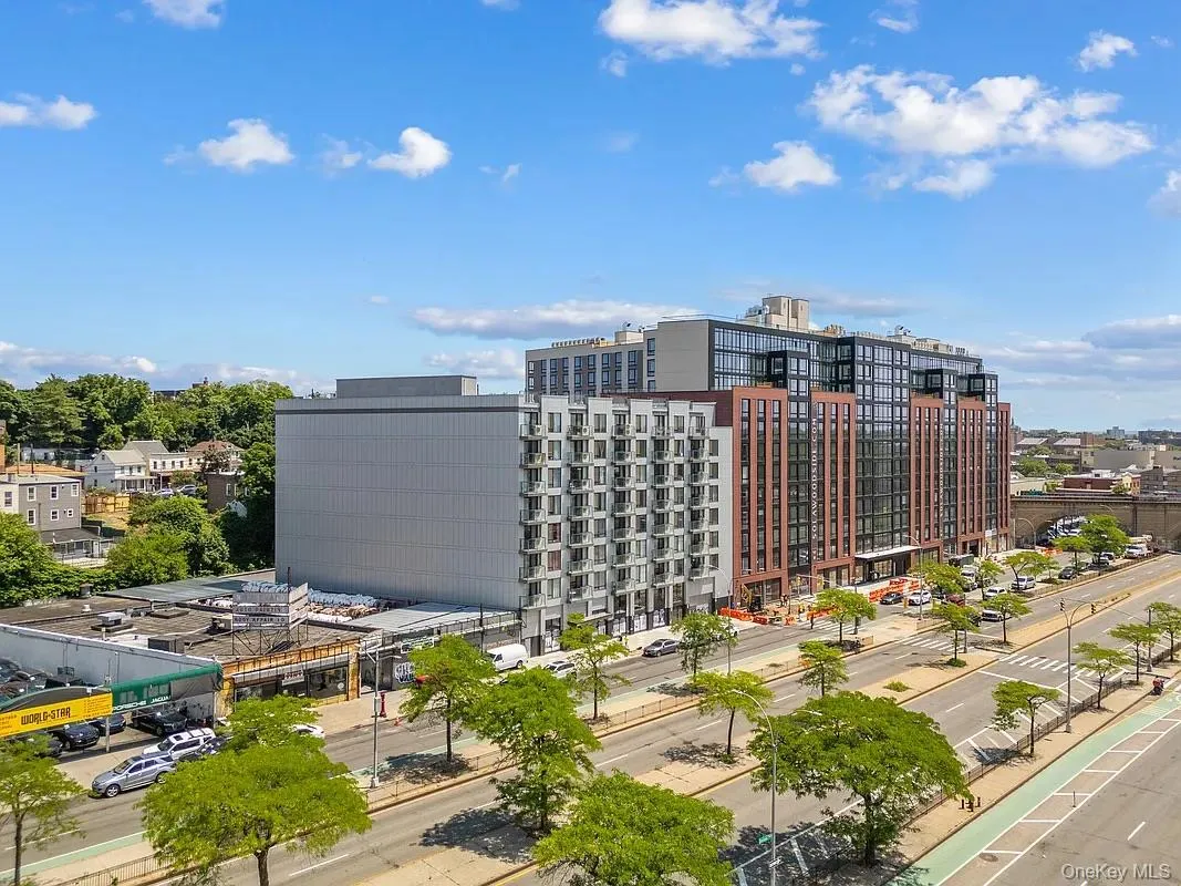 7065 Queens Boulevard, New York, NY, 1 Bedroom Bedrooms, 3 Rooms Rooms,1 BathroomBathrooms,Residential,For Rent,Queens,0,1040450 7065 Queens Boulevard, New York, NY, 1 Bedroom Bedrooms, 3 Rooms Rooms,1 BathroomBathrooms,Residential,For Rent,Queens,0,1040450