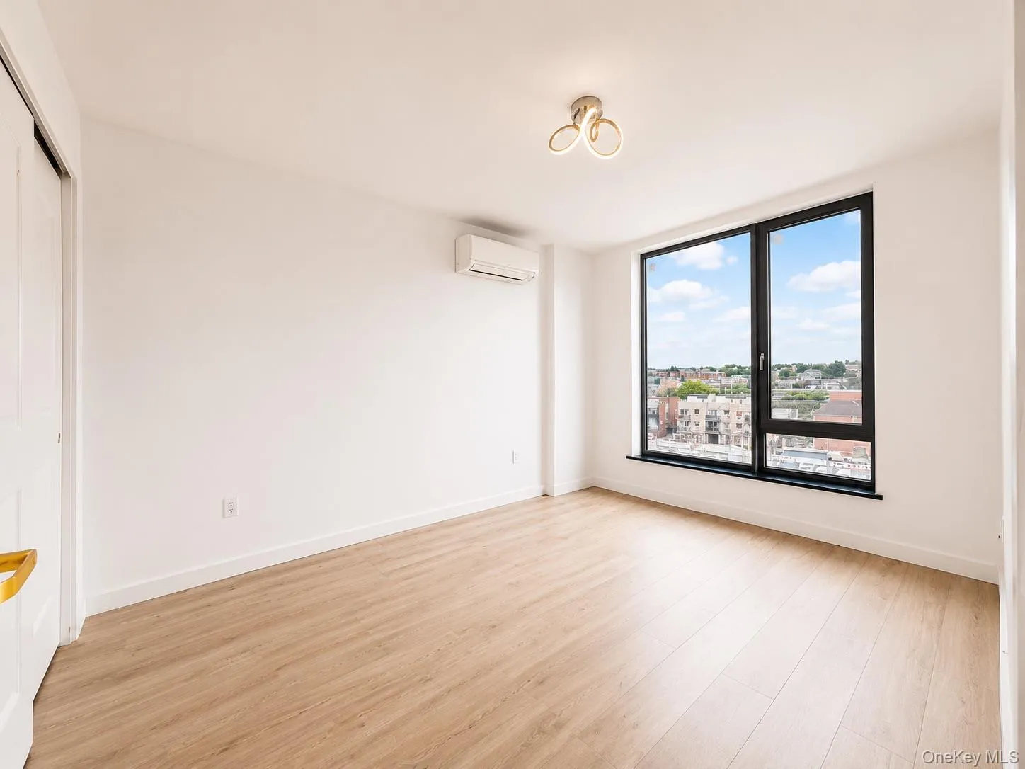 7065 Queens Boulevard, New York, NY, 1 Bedroom Bedrooms, 3 Rooms Rooms,1 BathroomBathrooms,Residential,For Rent,Queens,0,1040450 7065 Queens Boulevard, New York, NY, 1 Bedroom Bedrooms, 3 Rooms Rooms,1 BathroomBathrooms,Residential,For Rent,Queens,0,1040450