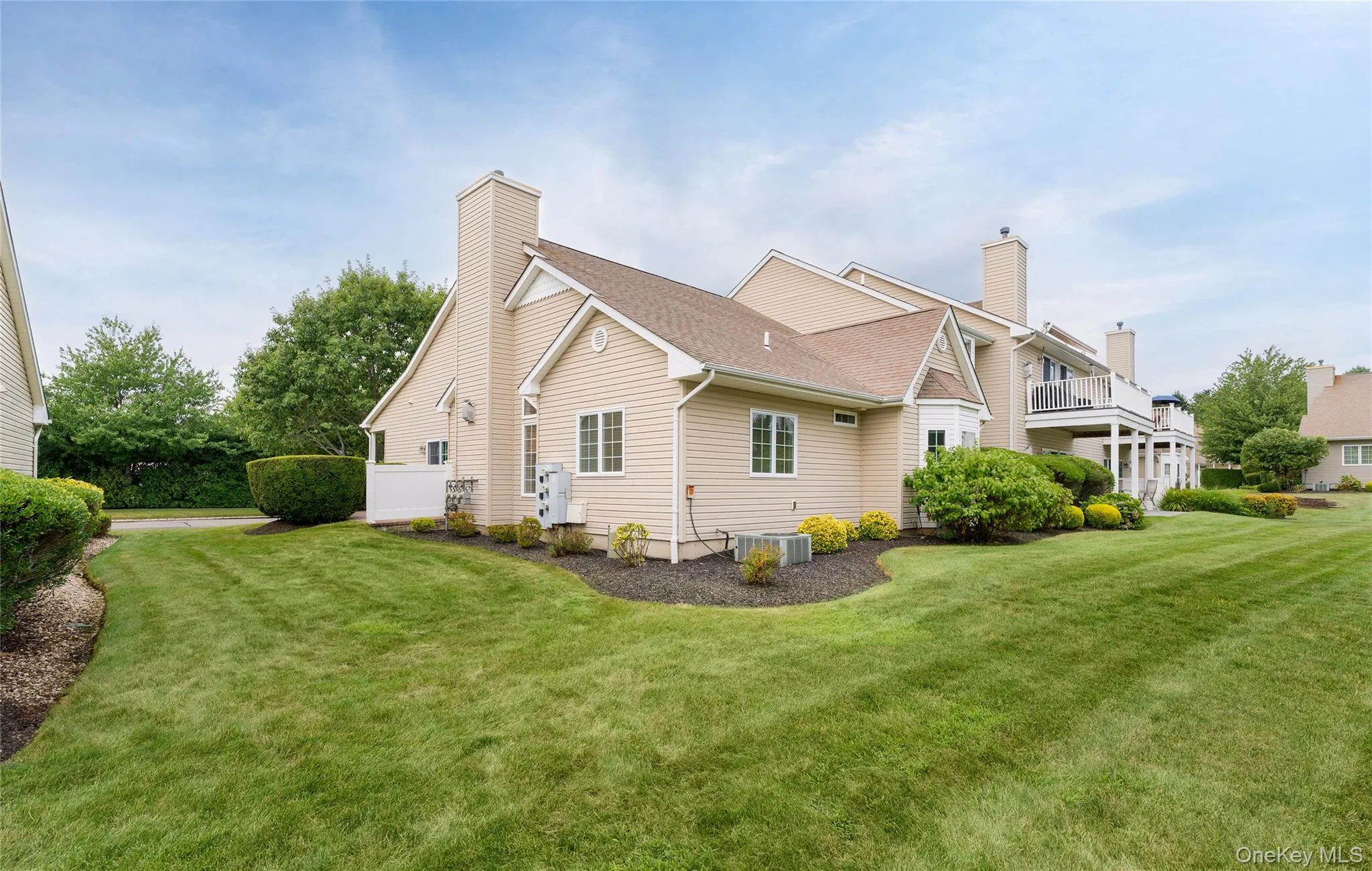 7 Pond Circle, Brookhaven, NY, 2 Bedrooms Bedrooms, 5 Rooms Rooms,2 BathroomsBathrooms,Residential,For Rent,Pond,0,1040452 7 Pond Circle, Brookhaven, NY, 2 Bedrooms Bedrooms, 5 Rooms Rooms,2 BathroomsBathrooms,Residential,For Rent,Pond,0,1040452