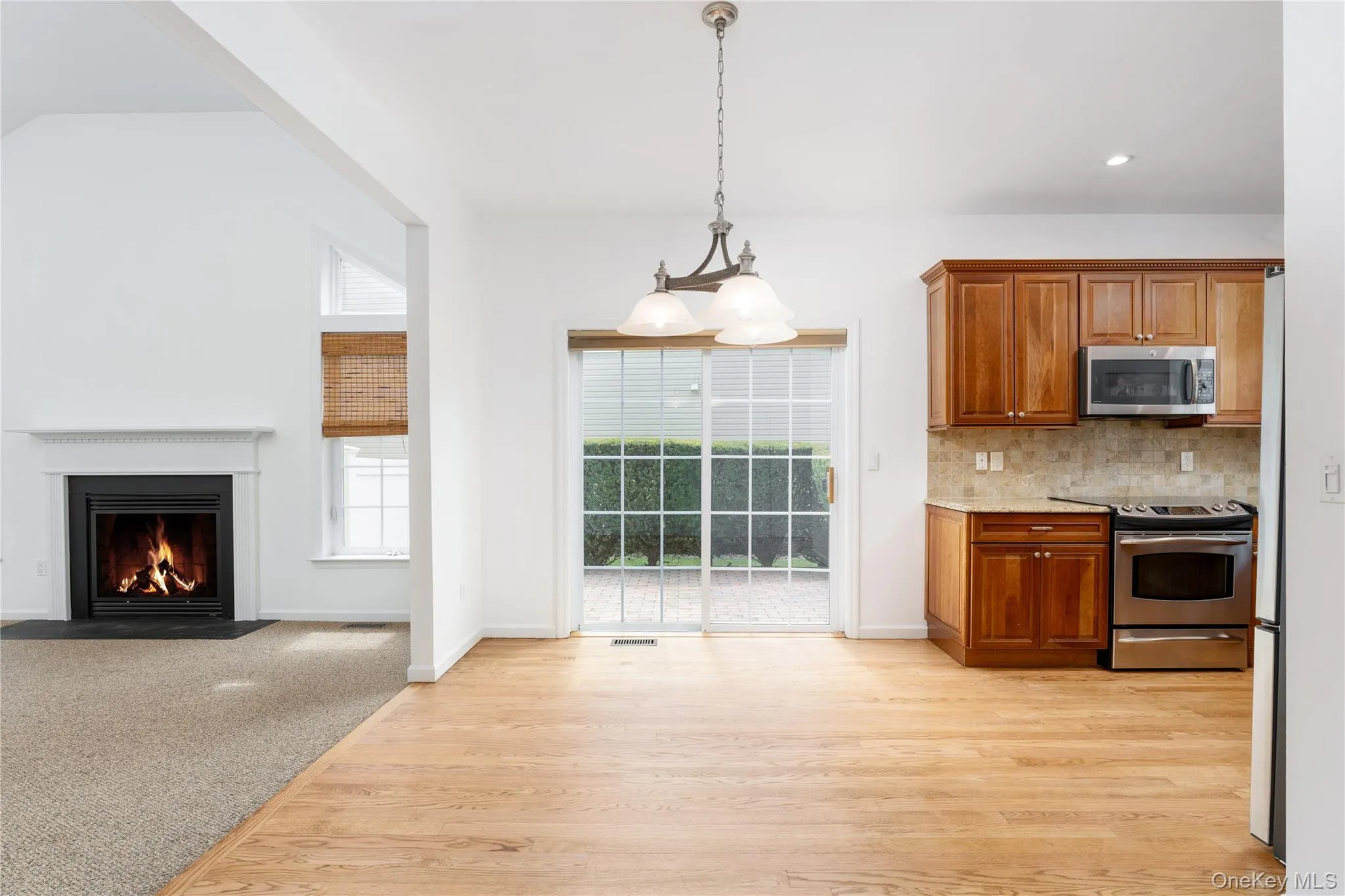 7 Pond Circle, Brookhaven, NY, 2 Bedrooms Bedrooms, 5 Rooms Rooms,2 BathroomsBathrooms,Residential,For Rent,Pond,0,1040452 7 Pond Circle, Brookhaven, NY, 2 Bedrooms Bedrooms, 5 Rooms Rooms,2 BathroomsBathrooms,Residential,For Rent,Pond,0,1040452