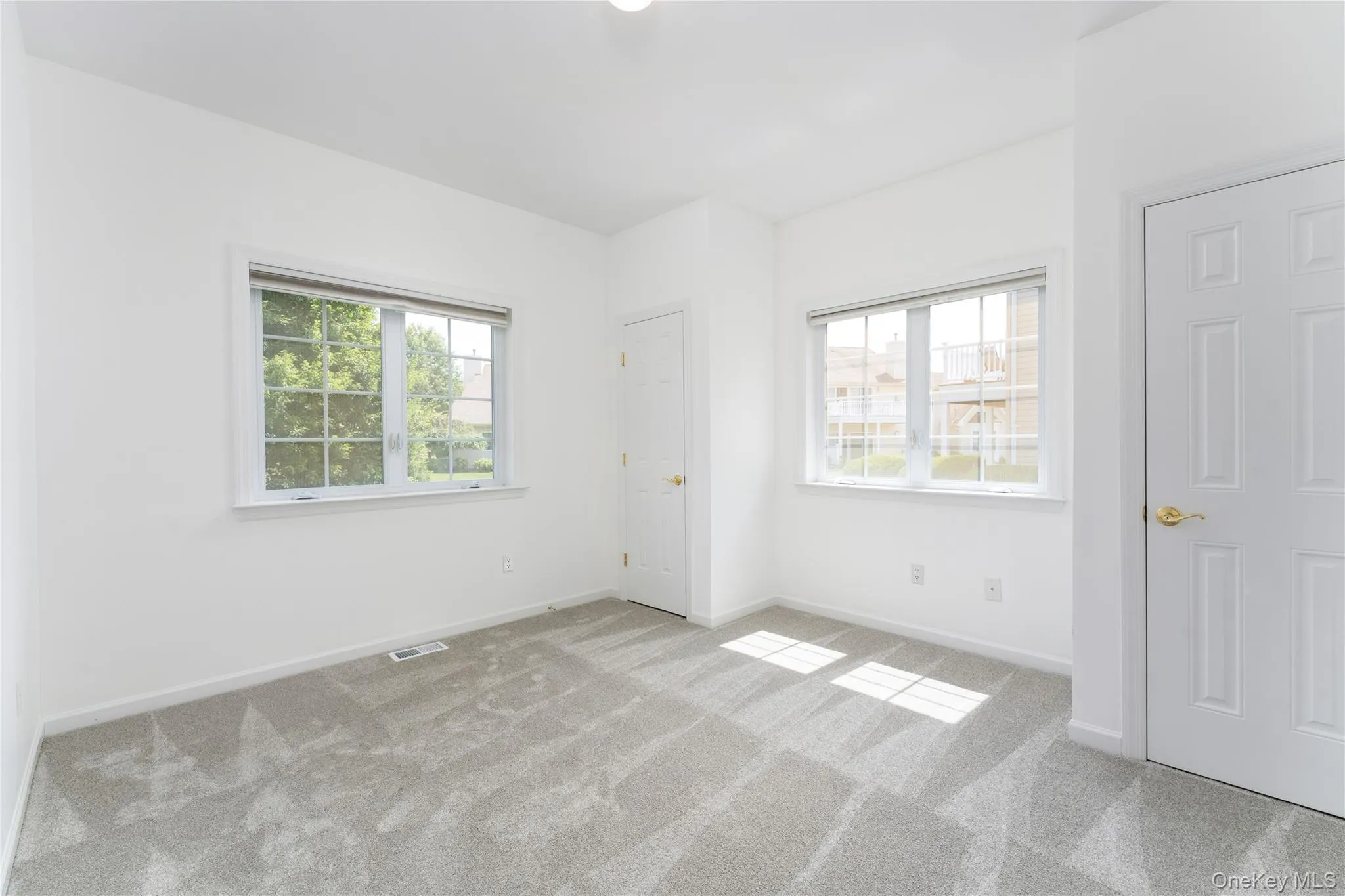 7 Pond Circle, Brookhaven, NY, 2 Bedrooms Bedrooms, 5 Rooms Rooms,2 BathroomsBathrooms,Residential,For Rent,Pond,0,1040452 7 Pond Circle, Brookhaven, NY, 2 Bedrooms Bedrooms, 5 Rooms Rooms,2 BathroomsBathrooms,Residential,For Rent,Pond,0,1040452