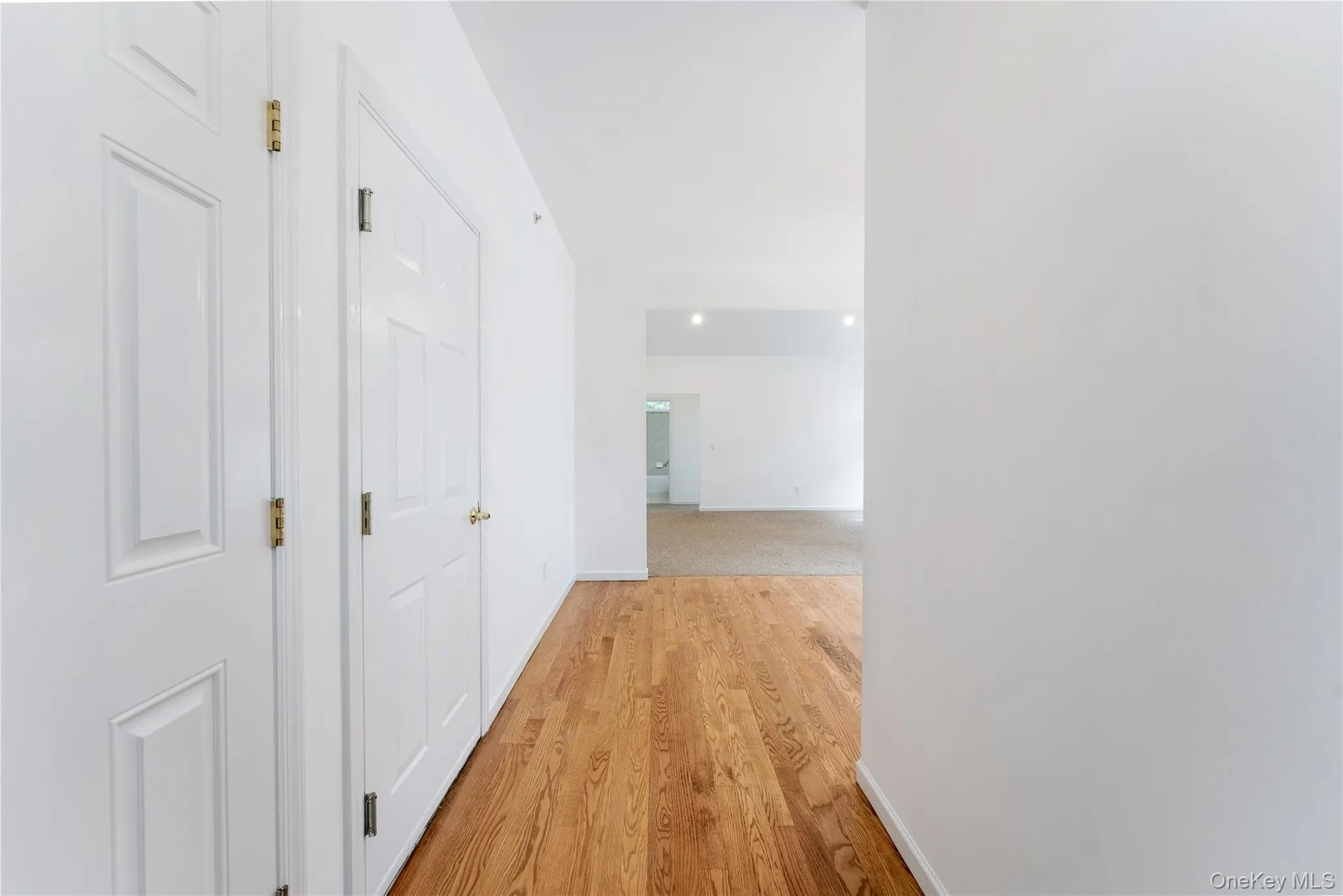 7 Pond Circle, Brookhaven, NY, 2 Bedrooms Bedrooms, 5 Rooms Rooms,2 BathroomsBathrooms,Residential,For Rent,Pond,0,1040452 7 Pond Circle, Brookhaven, NY, 2 Bedrooms Bedrooms, 5 Rooms Rooms,2 BathroomsBathrooms,Residential,For Rent,Pond,0,1040452