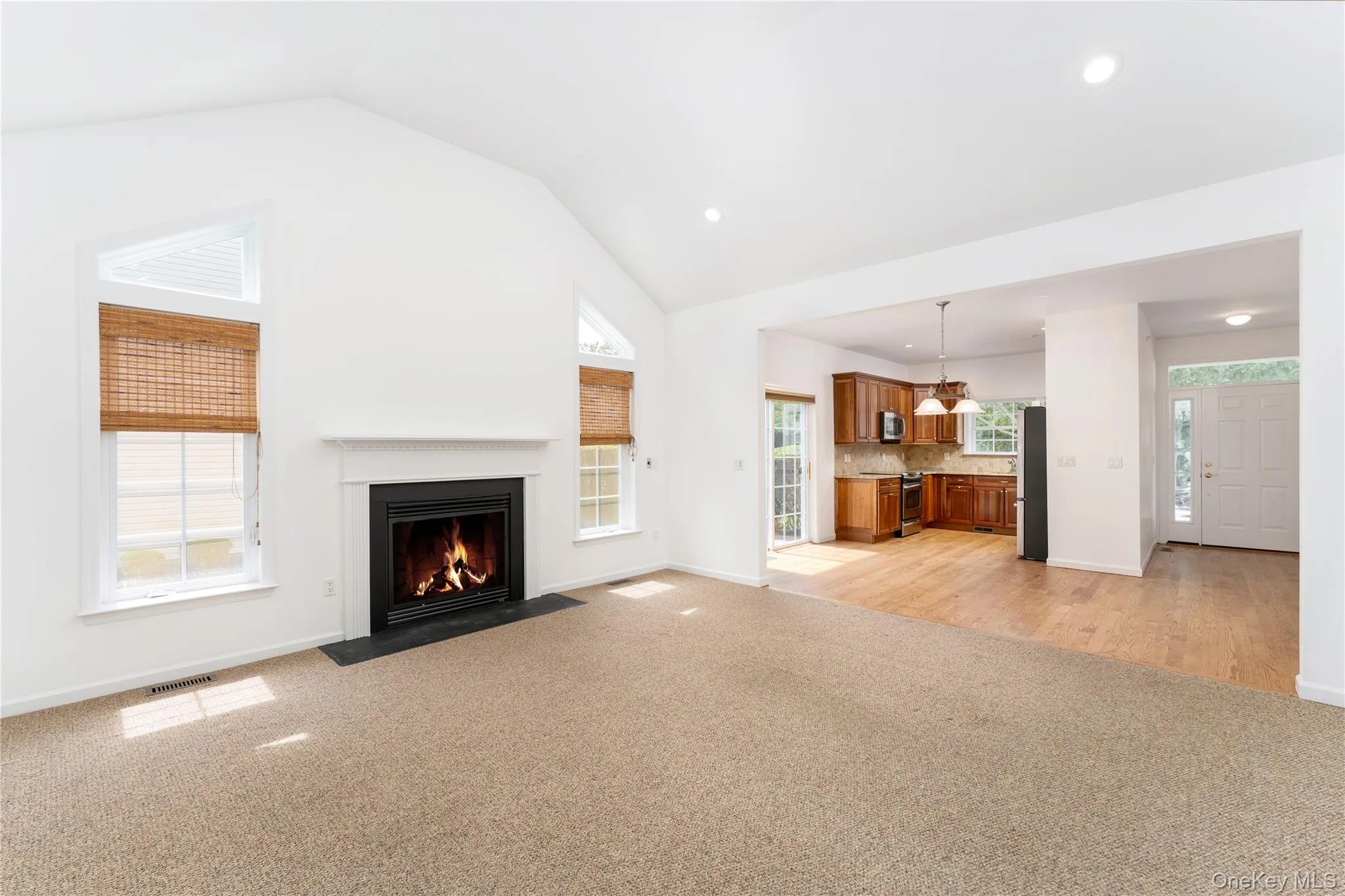 7 Pond Circle, Brookhaven, NY, 2 Bedrooms Bedrooms, 5 Rooms Rooms,2 BathroomsBathrooms,Residential,For Rent,Pond,0,1040452 7 Pond Circle, Brookhaven, NY, 2 Bedrooms Bedrooms, 5 Rooms Rooms,2 BathroomsBathrooms,Residential,For Rent,Pond,0,1040452