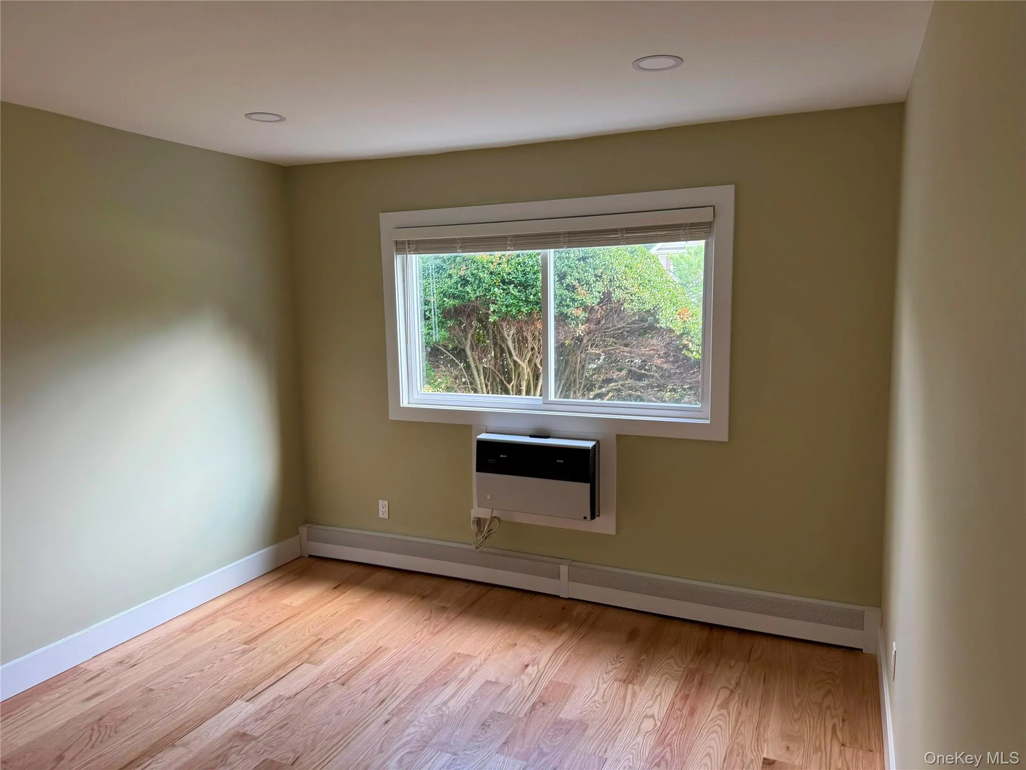 57 Adams Road, Islip, NY, 1 Bedroom Bedrooms, 6 Rooms Rooms,1 BathroomBathrooms,Residential,For Rent,Adams,0,1040456 57 Adams Road, Islip, NY, 1 Bedroom Bedrooms, 6 Rooms Rooms,1 BathroomBathrooms,Residential,For Rent,Adams,0,1040456