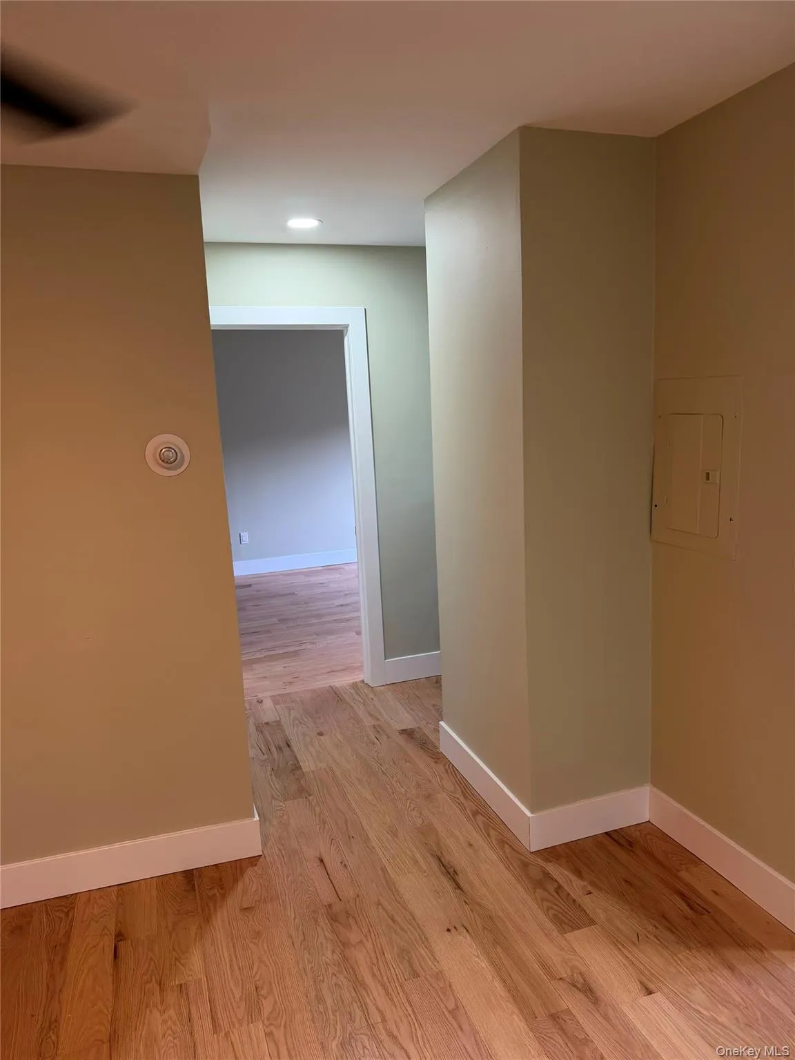57 Adams Road, Islip, NY, 1 Bedroom Bedrooms, 6 Rooms Rooms,1 BathroomBathrooms,Residential,For Rent,Adams,0,1040456 57 Adams Road, Islip, NY, 1 Bedroom Bedrooms, 6 Rooms Rooms,1 BathroomBathrooms,Residential,For Rent,Adams,0,1040456