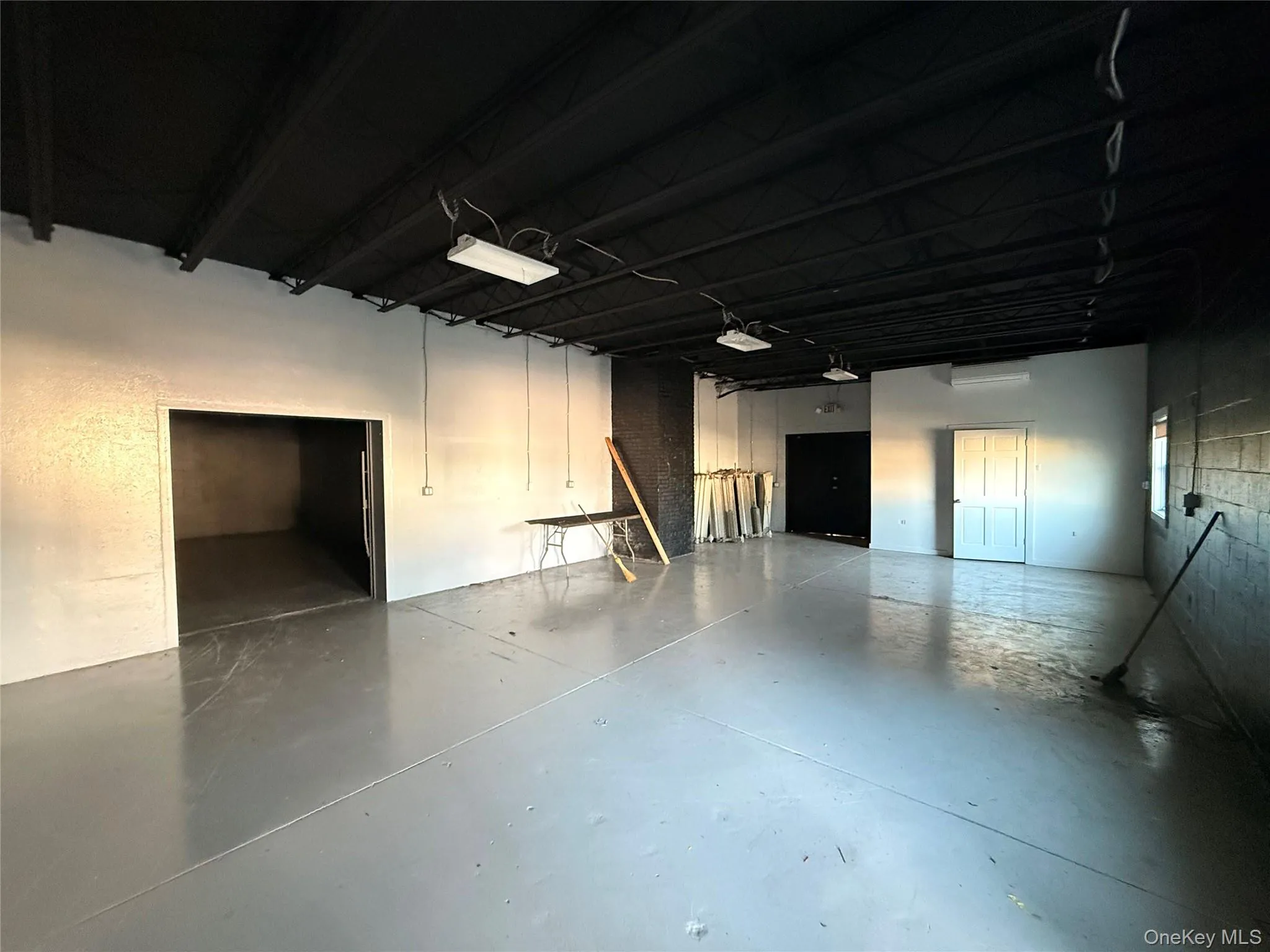 120 Perimeter Road, Southampton, NY, ,Commercial Lease,For Rent,Perimeter,0,1040458 120 Perimeter Road, Southampton, NY, ,Commercial Lease,For Rent,Perimeter,0,1040458