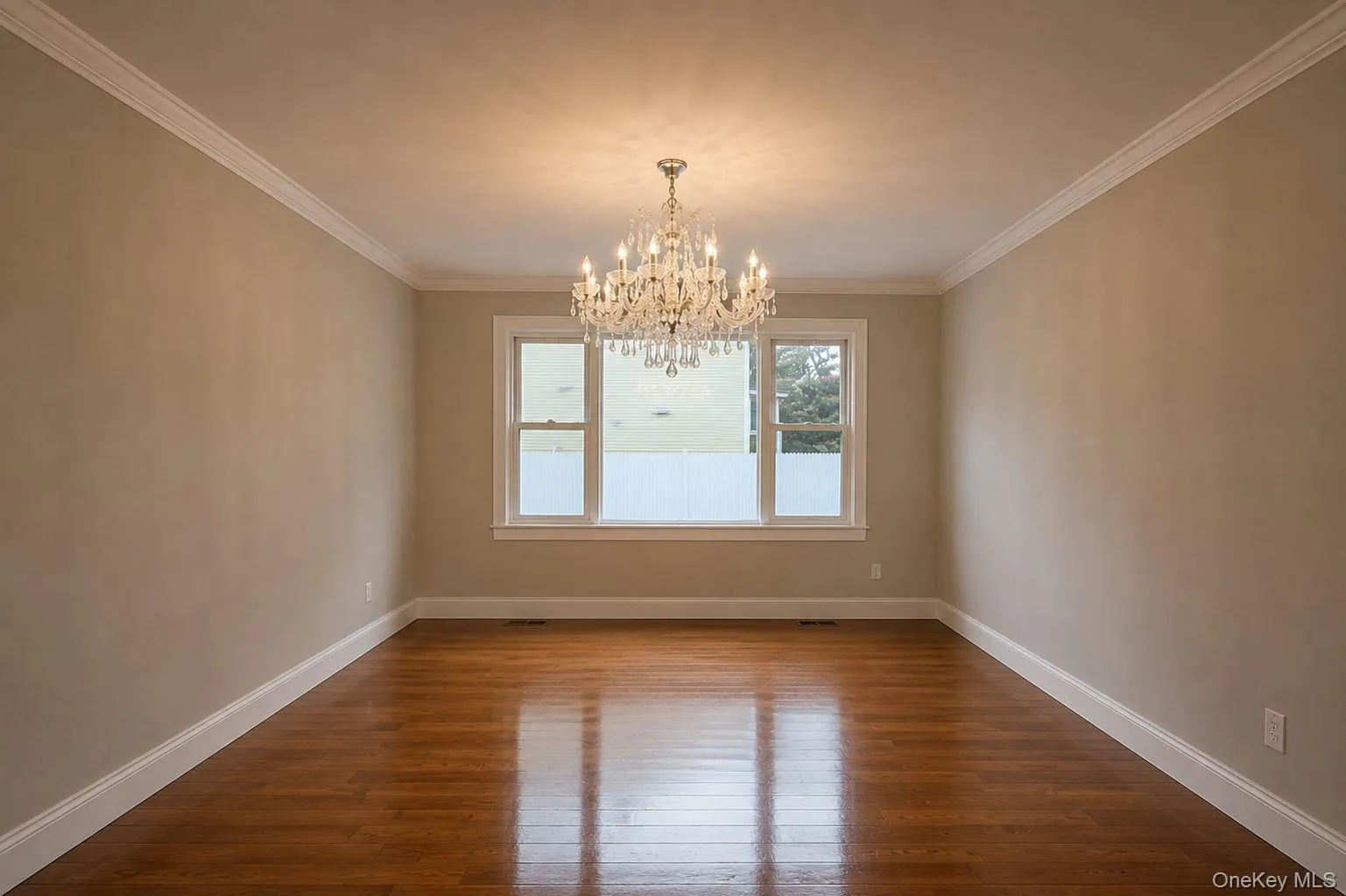 82 Vernon Avenue, Oyster Bay, NY, 5 Bedrooms Bedrooms, 13 Rooms Rooms,4 BathroomsBathrooms,Residential,For Rent,Vernon,0,1040459 82 Vernon Avenue, Oyster Bay, NY, 5 Bedrooms Bedrooms, 13 Rooms Rooms,4 BathroomsBathrooms,Residential,For Rent,Vernon,0,1040459