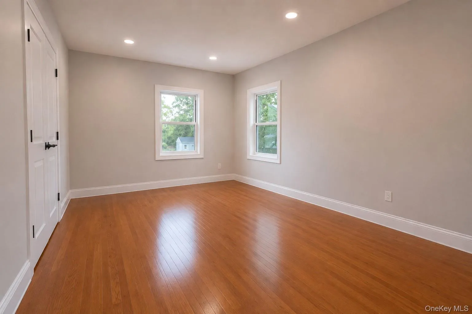 82 Vernon Avenue, Oyster Bay, NY, 5 Bedrooms Bedrooms, 13 Rooms Rooms,4 BathroomsBathrooms,Residential,For Rent,Vernon,0,1040459 82 Vernon Avenue, Oyster Bay, NY, 5 Bedrooms Bedrooms, 13 Rooms Rooms,4 BathroomsBathrooms,Residential,For Rent,Vernon,0,1040459
