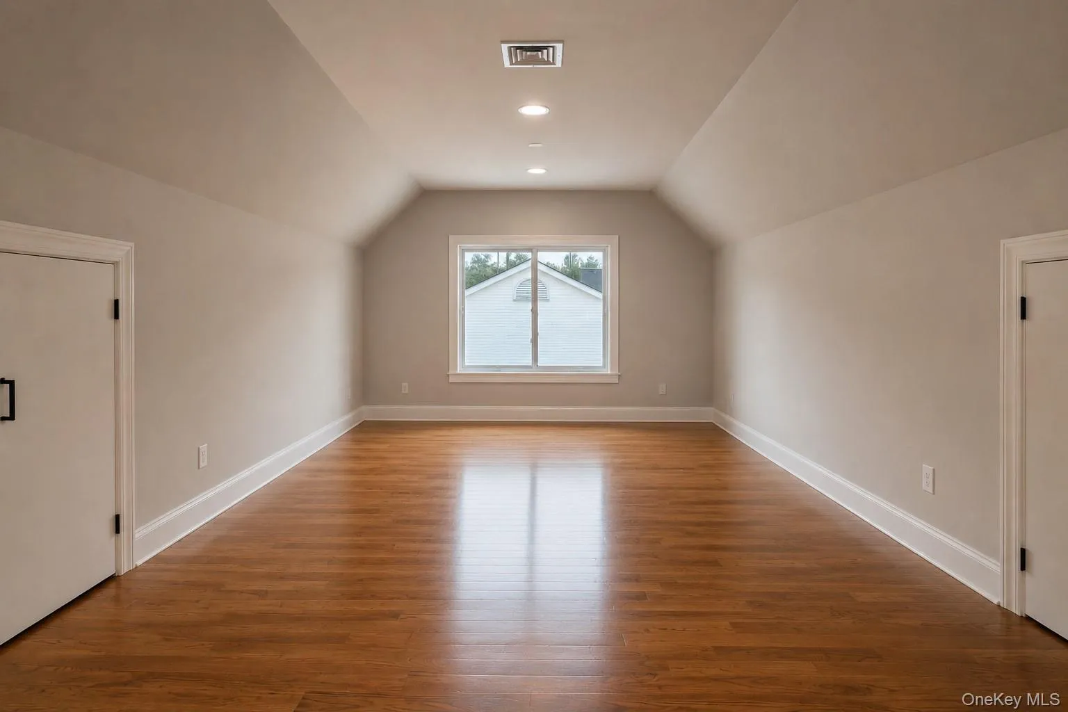 82 Vernon Avenue, Oyster Bay, NY, 5 Bedrooms Bedrooms, 13 Rooms Rooms,4 BathroomsBathrooms,Residential,For Rent,Vernon,0,1040459 82 Vernon Avenue, Oyster Bay, NY, 5 Bedrooms Bedrooms, 13 Rooms Rooms,4 BathroomsBathrooms,Residential,For Rent,Vernon,0,1040459