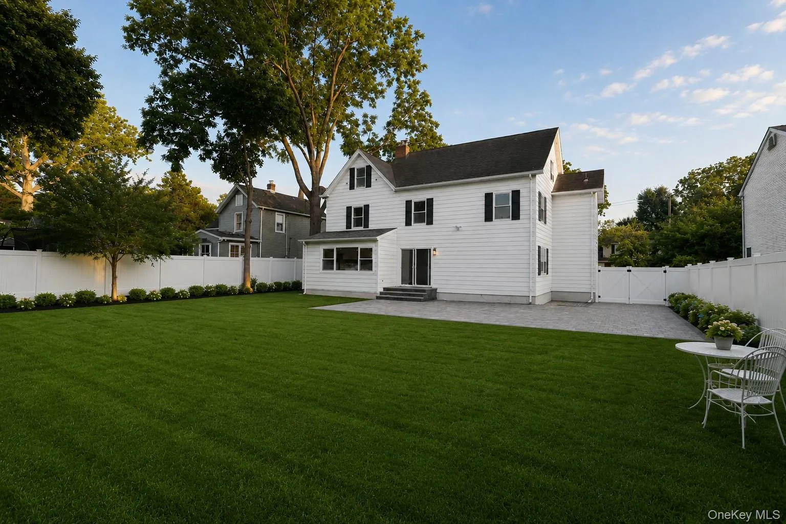 82 Vernon Avenue, Oyster Bay, NY, 5 Bedrooms Bedrooms, 13 Rooms Rooms,4 BathroomsBathrooms,Residential,For Rent,Vernon,0,1040459 82 Vernon Avenue, Oyster Bay, NY, 5 Bedrooms Bedrooms, 13 Rooms Rooms,4 BathroomsBathrooms,Residential,For Rent,Vernon,0,1040459