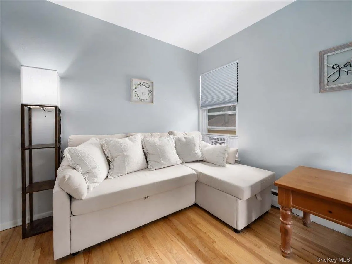 47 Chestnut Oval, Orangetown, NY, 4 Bedrooms Bedrooms, 7 Rooms Rooms,2 BathroomsBathrooms,Residential,For Rent,Chestnut,0,1040463 47 Chestnut Oval, Orangetown, NY, 4 Bedrooms Bedrooms, 7 Rooms Rooms,2 BathroomsBathrooms,Residential,For Rent,Chestnut,0,1040463