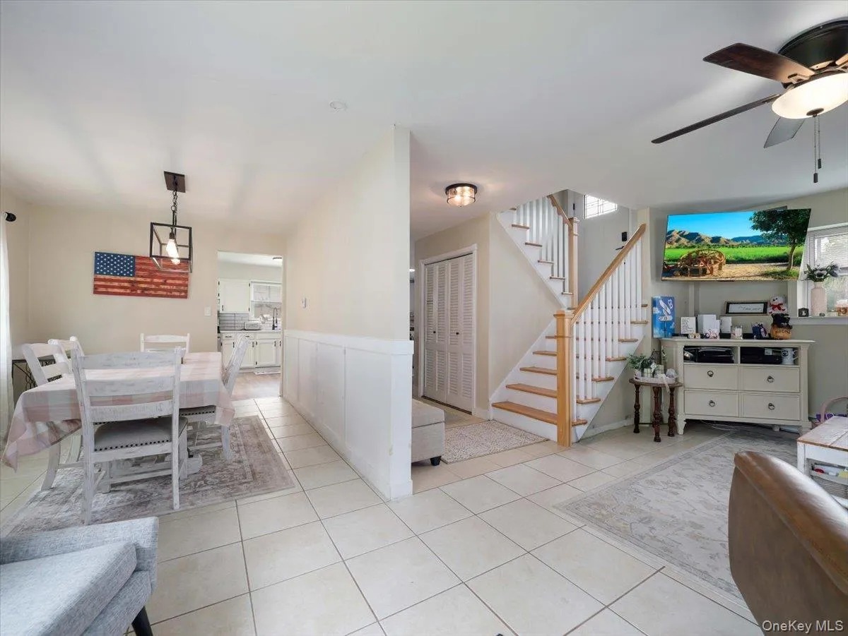 47 Chestnut Oval, Orangetown, NY, 4 Bedrooms Bedrooms, 7 Rooms Rooms,2 BathroomsBathrooms,Residential,For Rent,Chestnut,0,1040463 47 Chestnut Oval, Orangetown, NY, 4 Bedrooms Bedrooms, 7 Rooms Rooms,2 BathroomsBathrooms,Residential,For Rent,Chestnut,0,1040463
