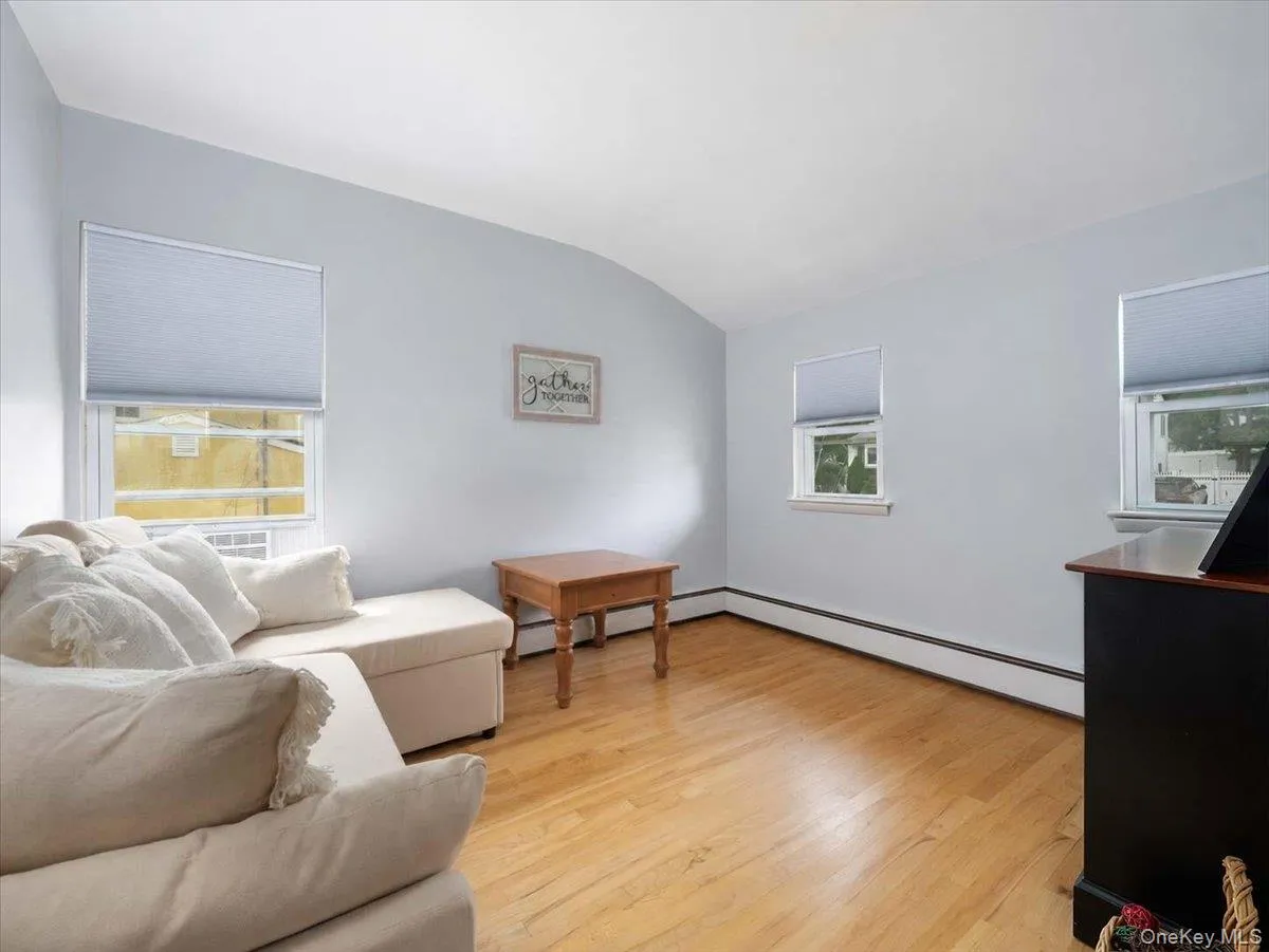 47 Chestnut Oval, Orangetown, NY, 4 Bedrooms Bedrooms, 7 Rooms Rooms,2 BathroomsBathrooms,Residential,For Rent,Chestnut,0,1040463 47 Chestnut Oval, Orangetown, NY, 4 Bedrooms Bedrooms, 7 Rooms Rooms,2 BathroomsBathrooms,Residential,For Rent,Chestnut,0,1040463