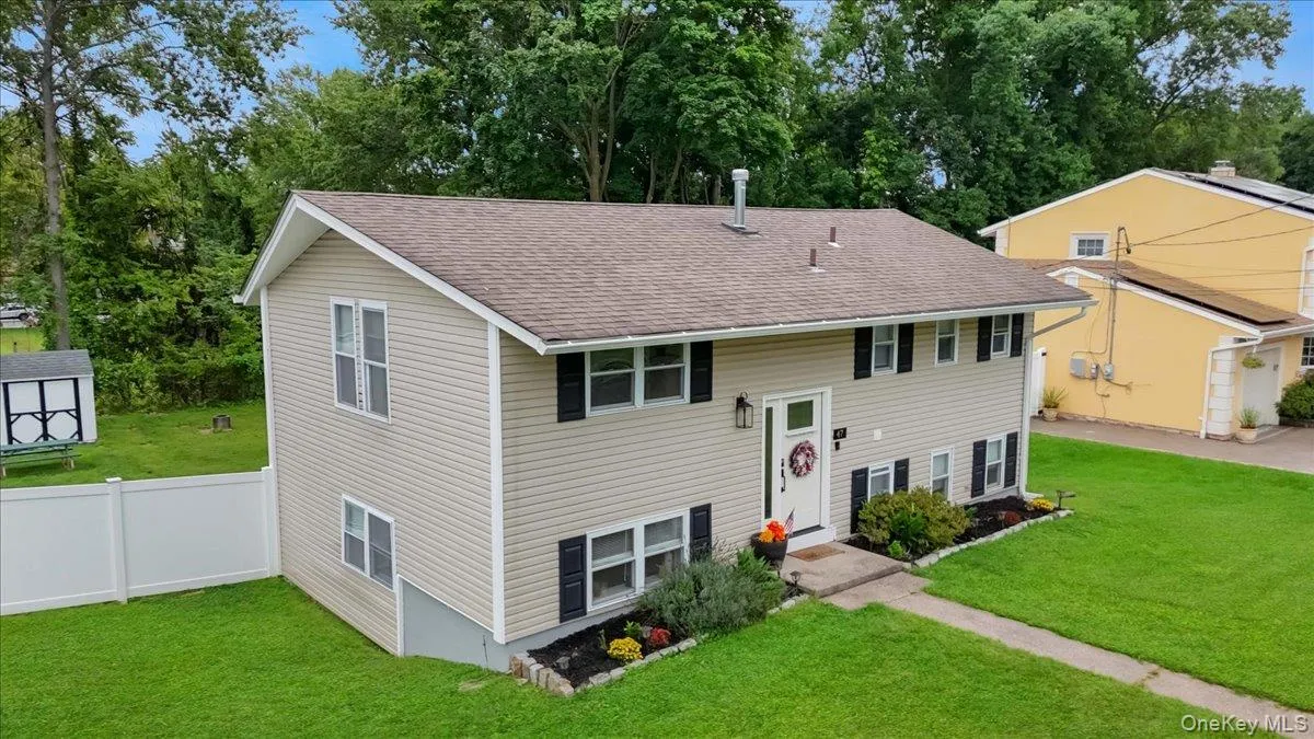 47 Chestnut Oval, Orangetown, NY, 4 Bedrooms Bedrooms, 7 Rooms Rooms,2 BathroomsBathrooms,Residential,For Rent,Chestnut,0,1040463 47 Chestnut Oval, Orangetown, NY, 4 Bedrooms Bedrooms, 7 Rooms Rooms,2 BathroomsBathrooms,Residential,For Rent,Chestnut,0,1040463