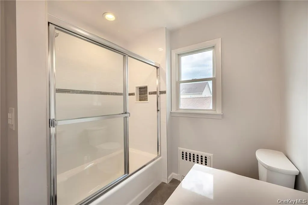 Bathroom Bathroom
