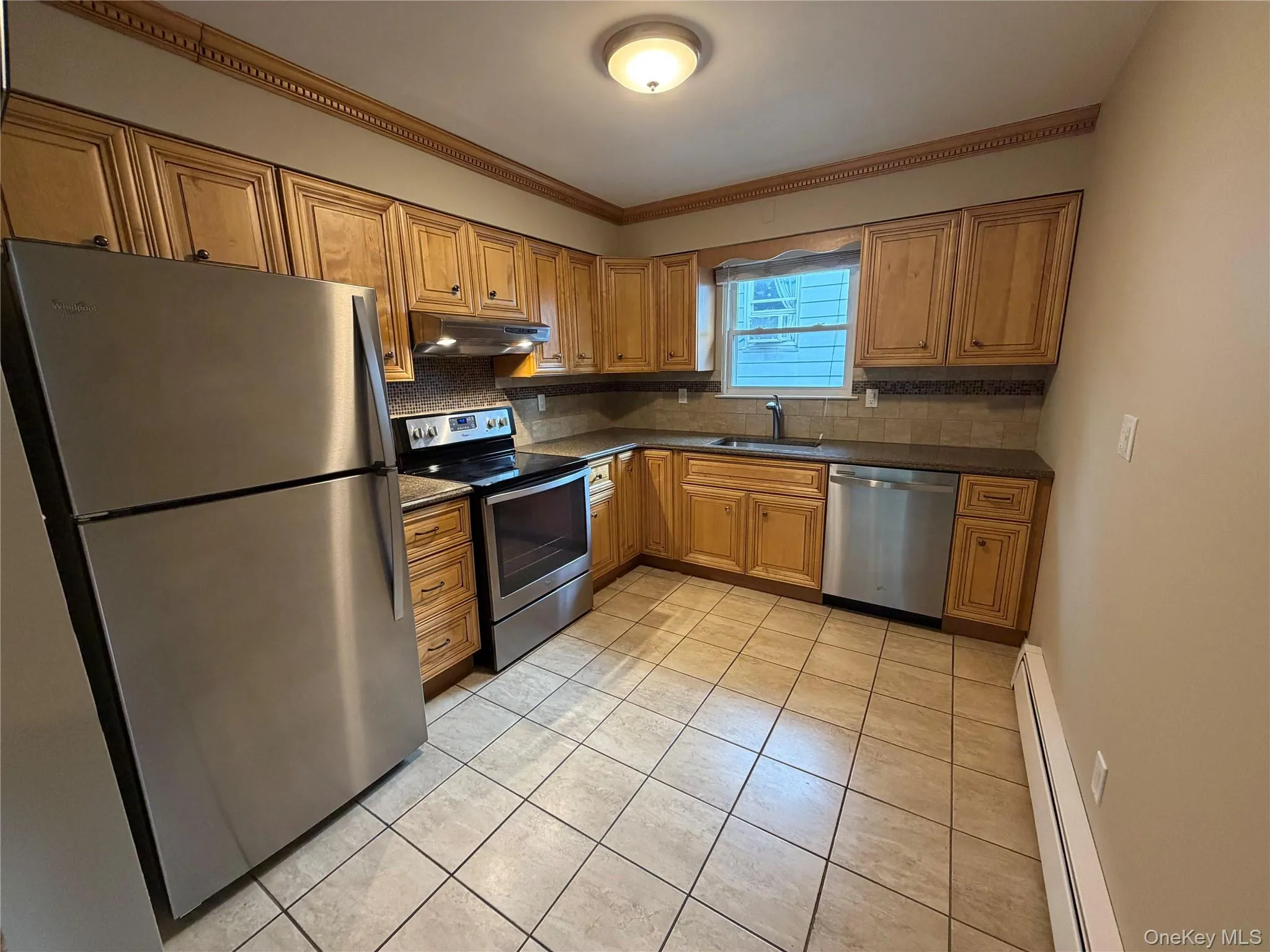 40 Edgewood Road, North Hempstead, NY, 3 Bedrooms Bedrooms, 6 Rooms Rooms,1 BathroomBathrooms,Residential Lease,For Rent,Edgewood,0,1040469 40 Edgewood Road, North Hempstead, NY, 3 Bedrooms Bedrooms, 6 Rooms Rooms,1 BathroomBathrooms,Residential Lease,For Rent,Edgewood,0,1040469