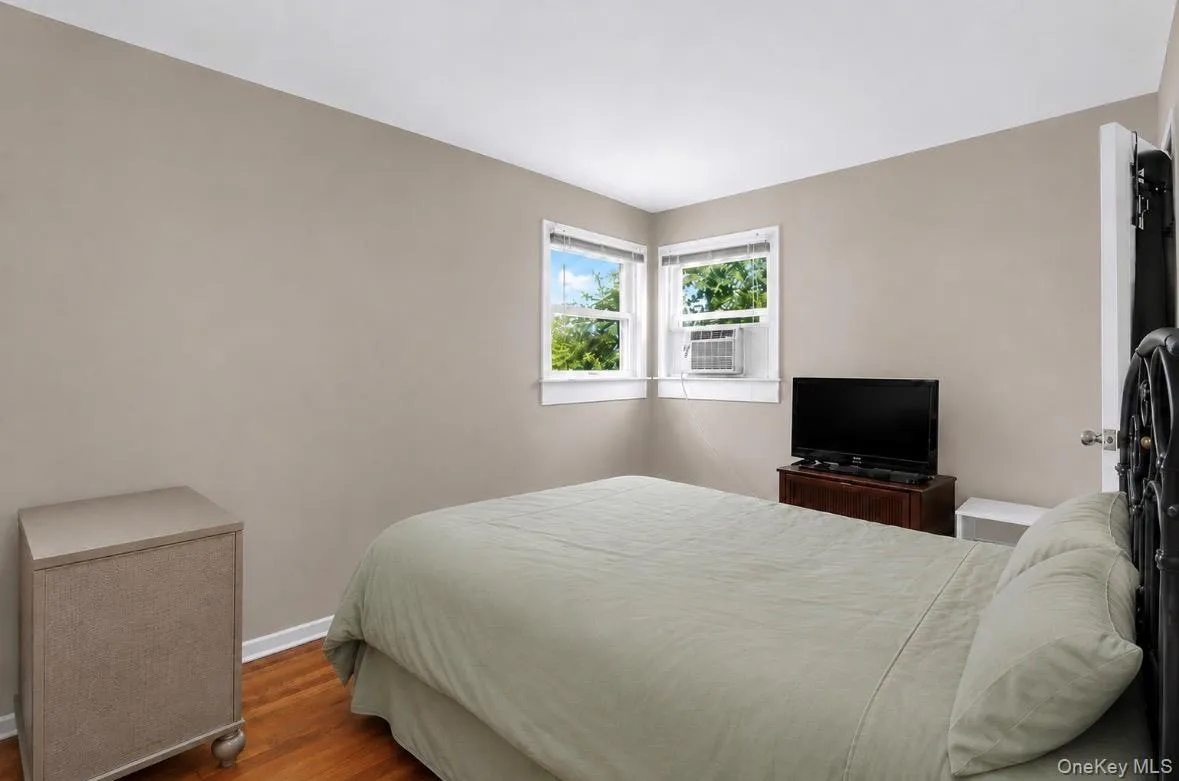 23 Riviera Drive, Smithtown, NY, 3 Bedrooms Bedrooms, 3 Rooms Rooms,2 BathroomsBathrooms,Residential,For Rent,Riviera,0,1040470 23 Riviera Drive, Smithtown, NY, 3 Bedrooms Bedrooms, 3 Rooms Rooms,2 BathroomsBathrooms,Residential,For Rent,Riviera,0,1040470