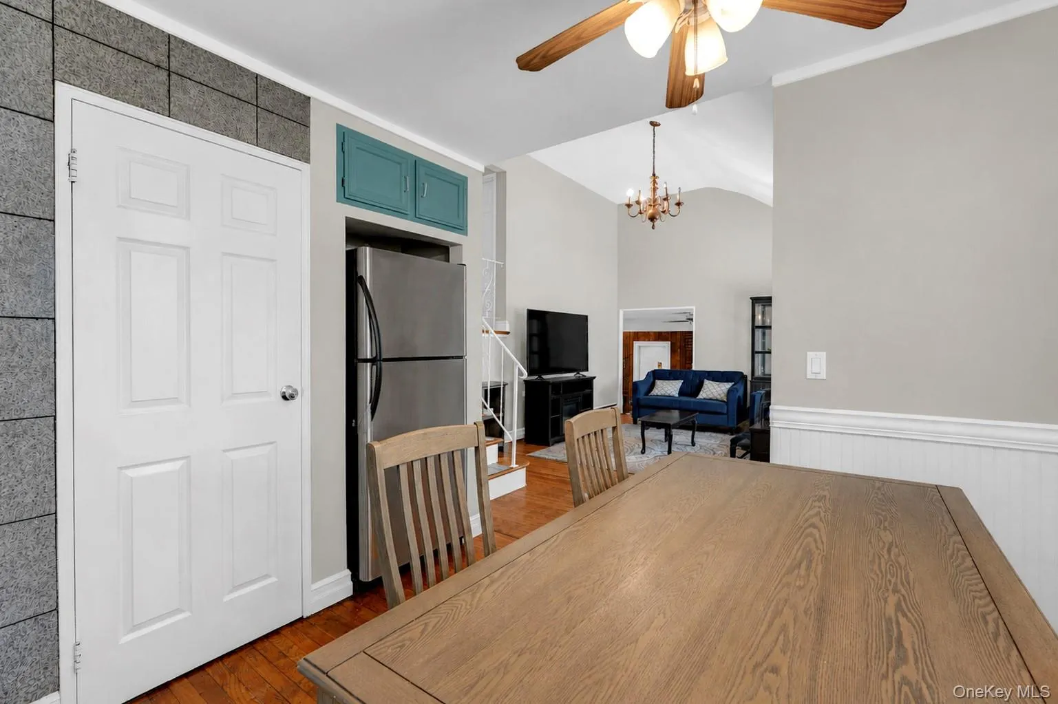 23 Riviera Drive, Smithtown, NY, 3 Bedrooms Bedrooms, 3 Rooms Rooms,2 BathroomsBathrooms,Residential,For Rent,Riviera,0,1040470 23 Riviera Drive, Smithtown, NY, 3 Bedrooms Bedrooms, 3 Rooms Rooms,2 BathroomsBathrooms,Residential,For Rent,Riviera,0,1040470